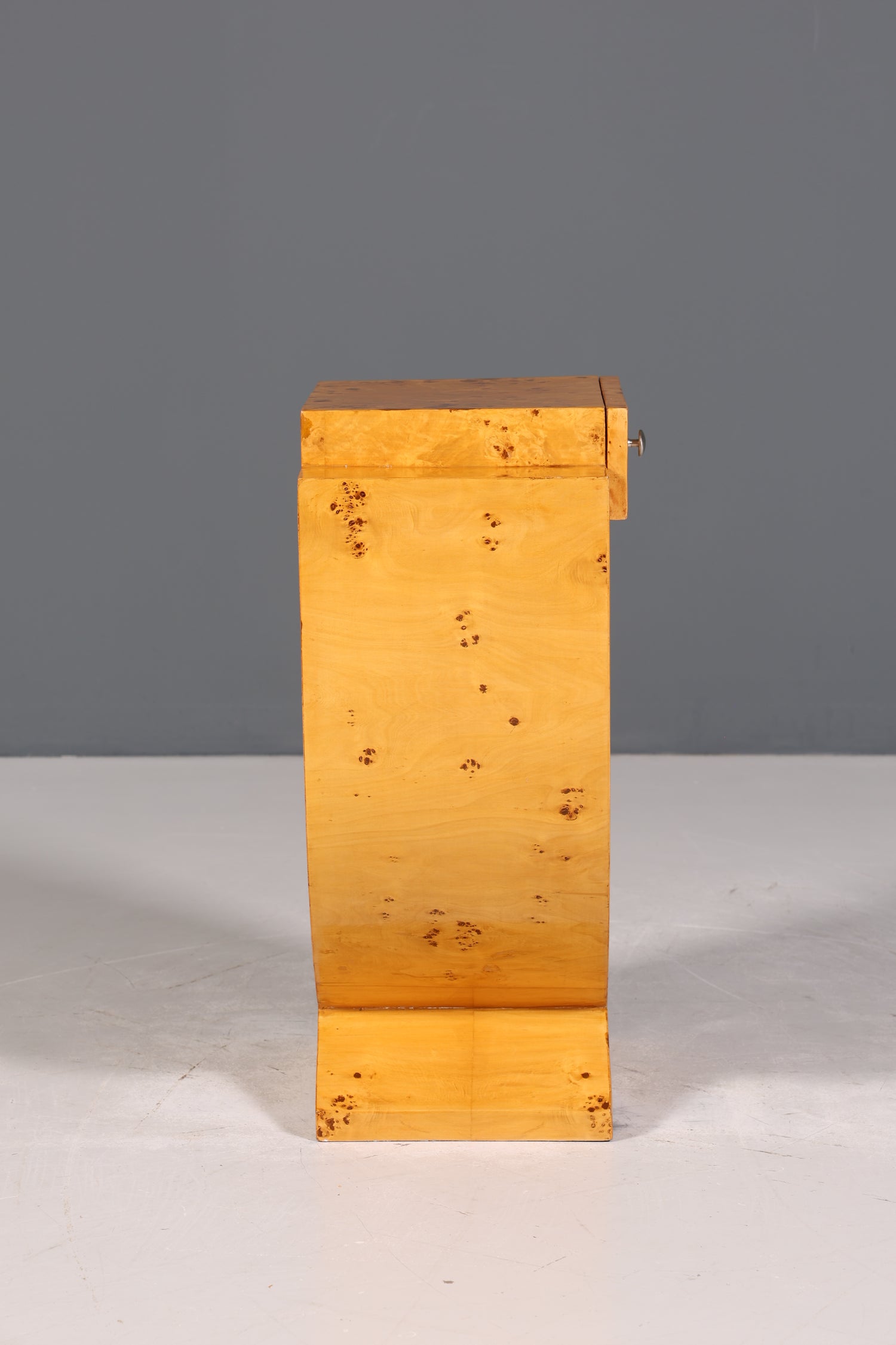 Wunderschöner Art Deco Stil Beistelltisch (Links) - Eleganter Ablagetisch für Ihr Zuhause