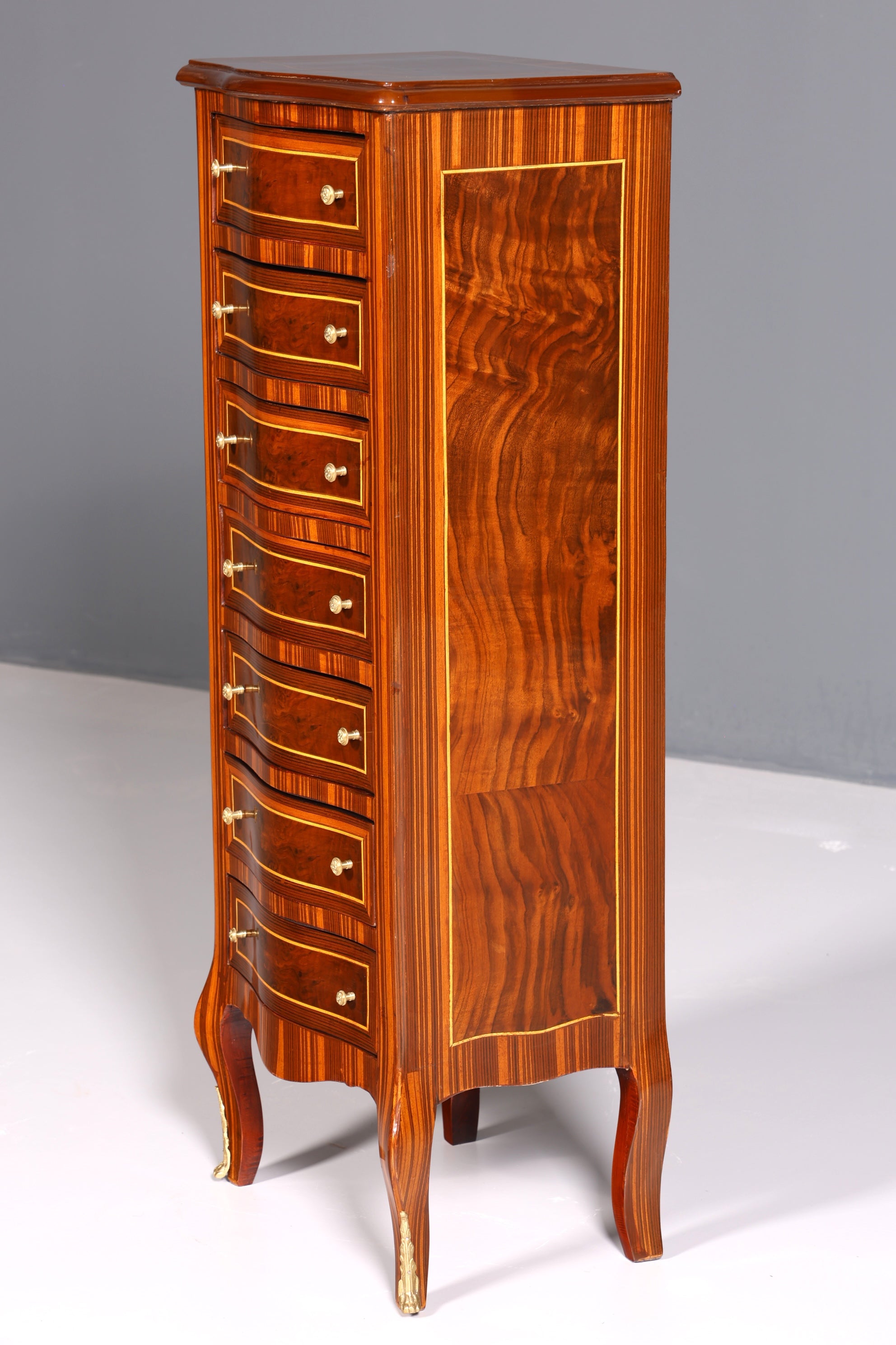 Beautiful Baroque style chest of drawers, vertico chest of drawers, 7 drawers