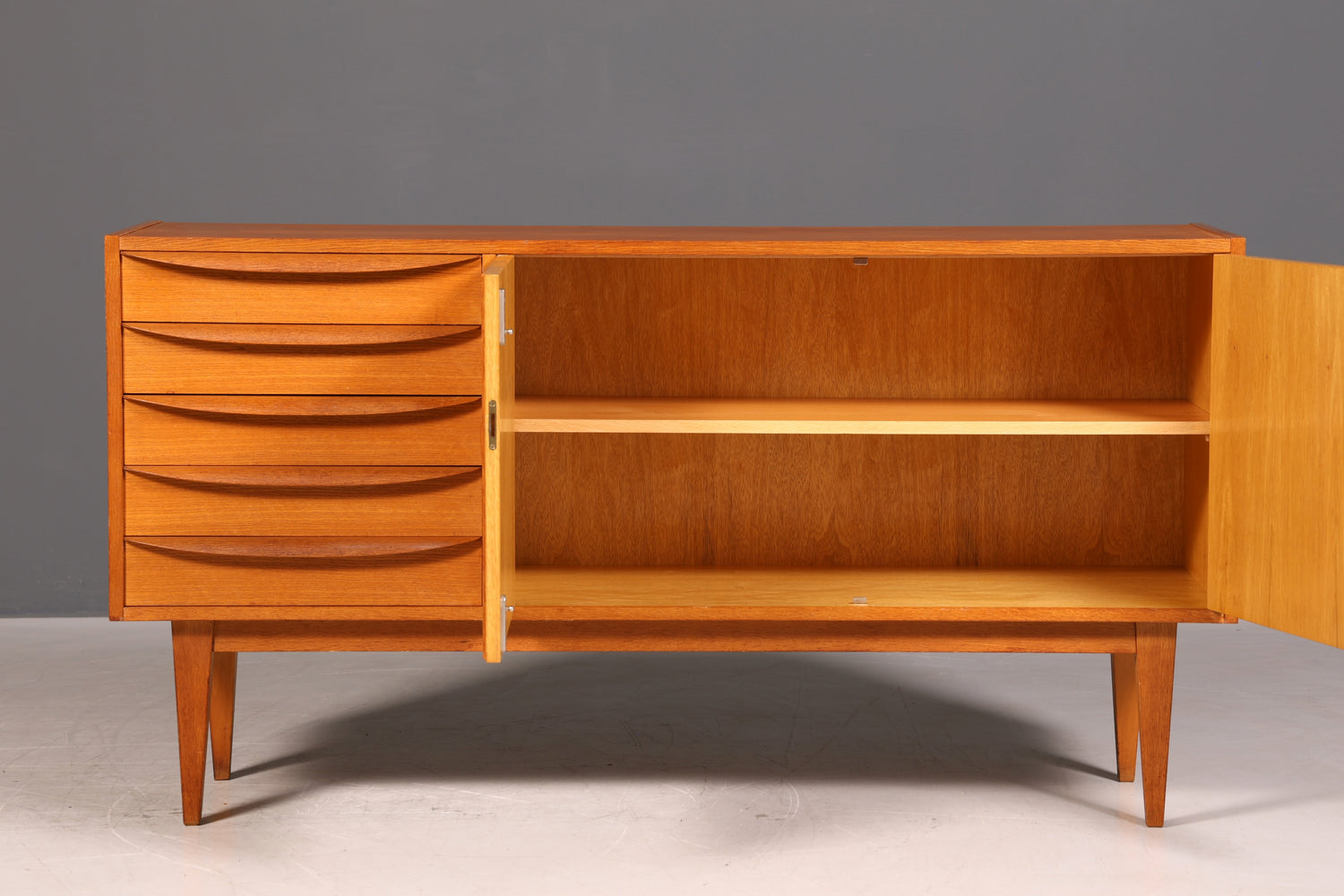 Wunderschönes Original Hellerau Franz Ehrlich 602 Sideboard Mid Century TV Schrank VEB