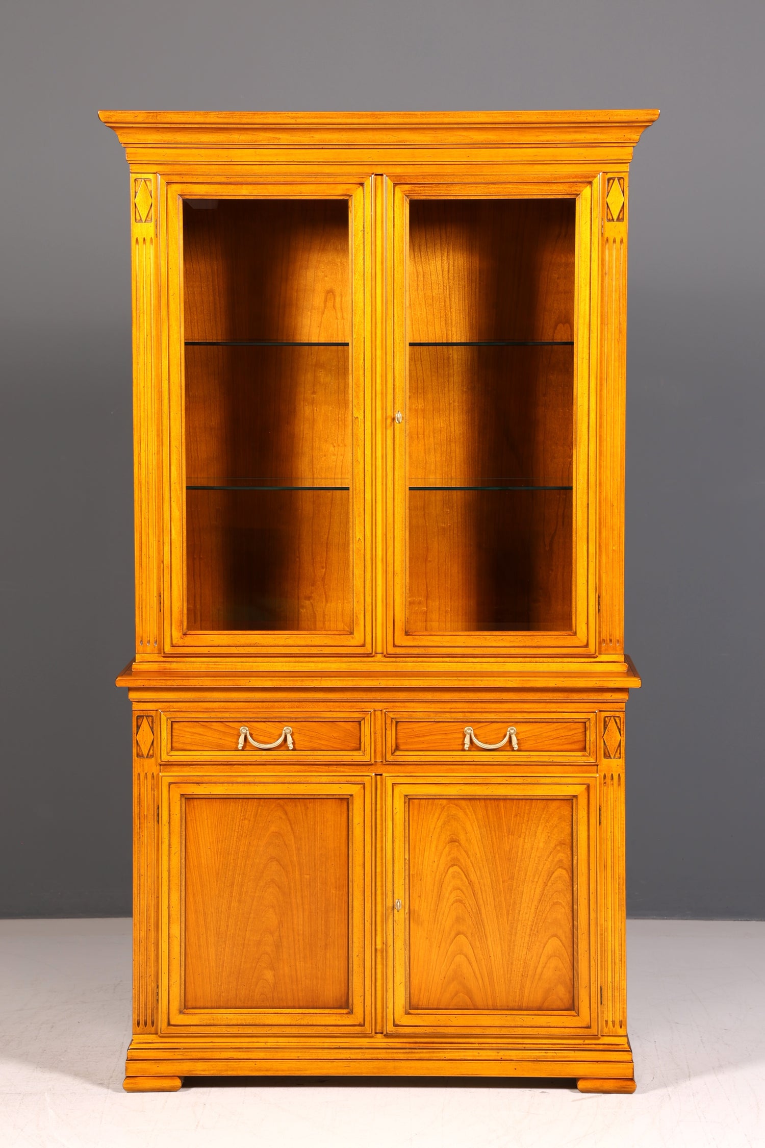 Traumhafte Original Selva Vitrine Villa Borghese Antik Massivholz Buffet Schrank Bibliothek Glasvitrine Made in Italy