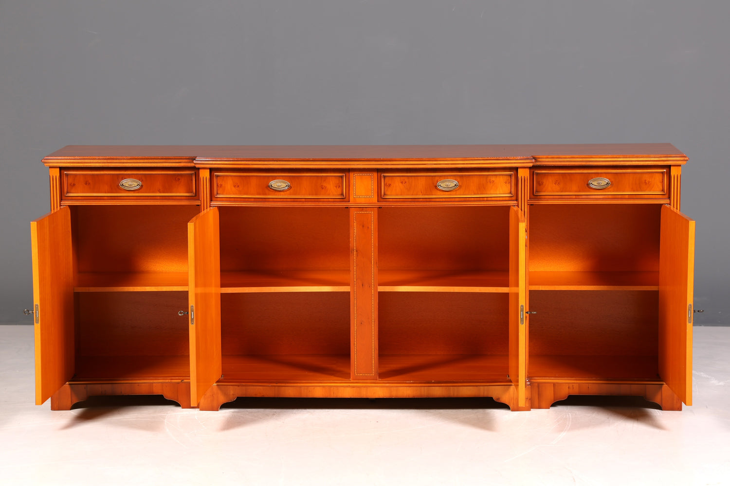 G214 Finish cm Wunderschönes Englisches Sideboard Eibe Schrank Antik Stil Buffetschrank Kommode (Kopie)