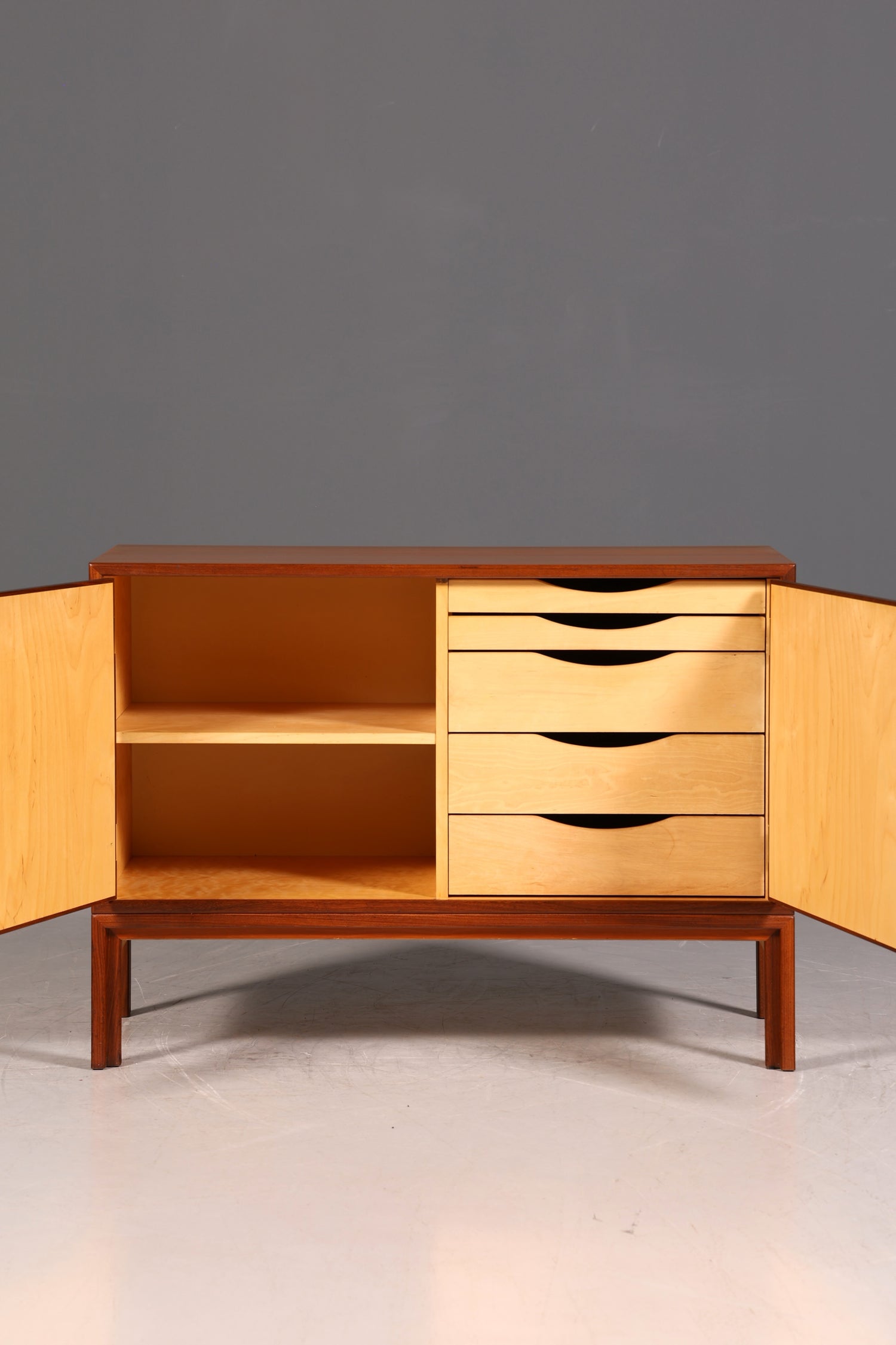 G445 Finish Wunderschöne Mid Century Kommode Vintage Schrank Retro Flur Kommode 60s Regal Sideboard (Kopie 2)