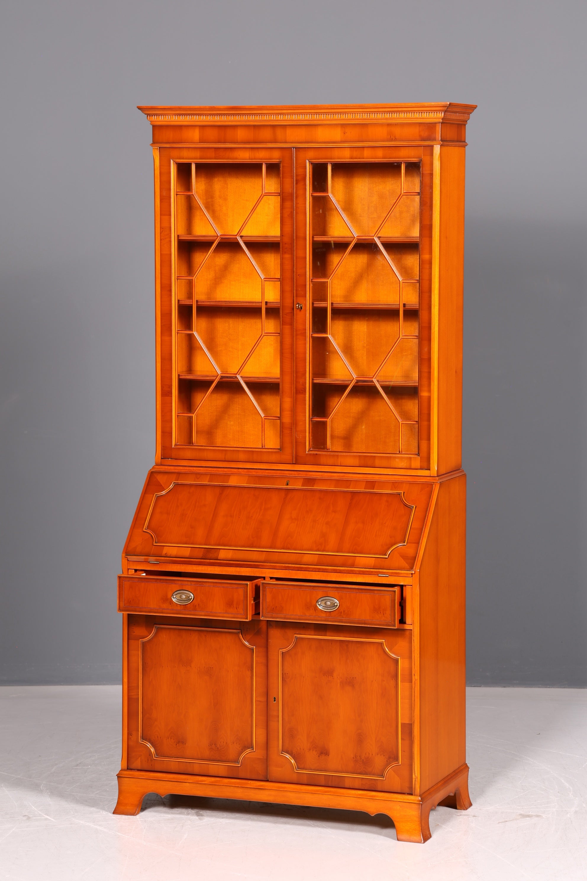 Stilvoller Original Heldense Englischer Aufsatzsekretär Eibe 60s Vitrine Schrank Büro Schreibmöbel UK