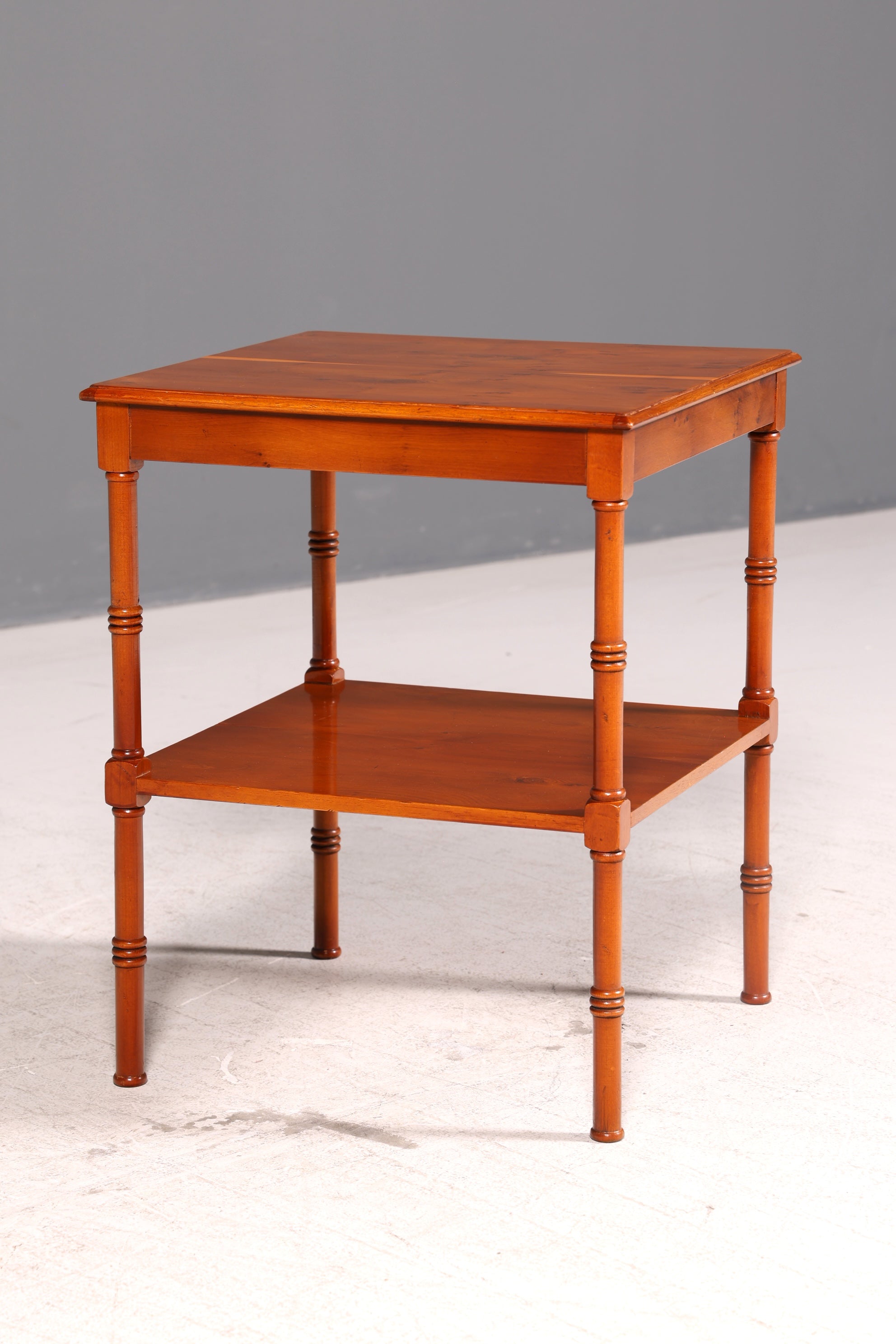 Edler Englischer Beistelltisch Ablagetisch Nachttisch Telefontisch Eiche Side Table