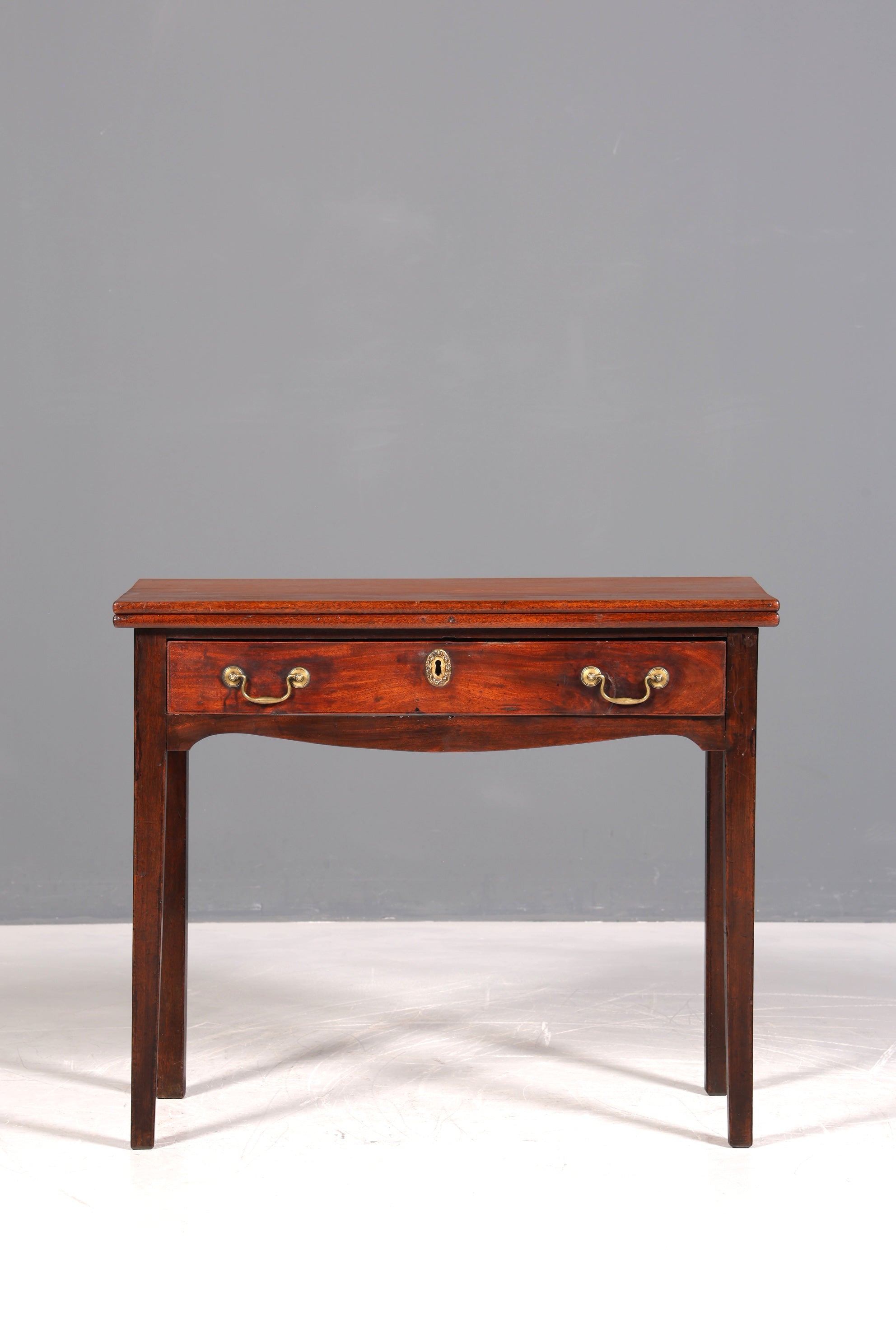 Traumhafter Englischer Tisch ausklappbarer Konsolentisch Schreibtisch echt Holz Antik Spieltisch Küchentisch Esstisch