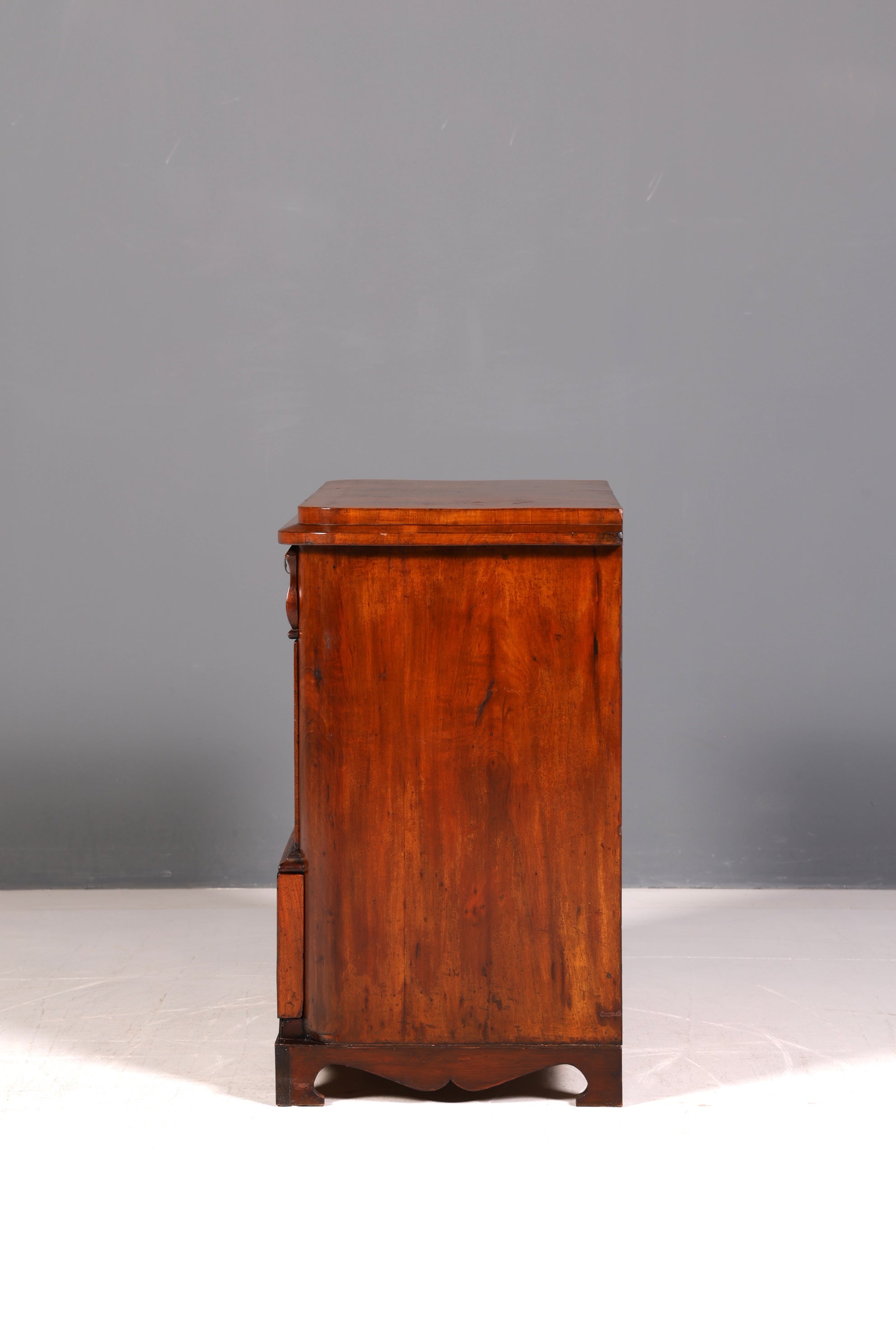 Edle Louis Philippe Kommode Nussbaum Gründerzeit Schubladenkommode Antik um 1890 Französisch