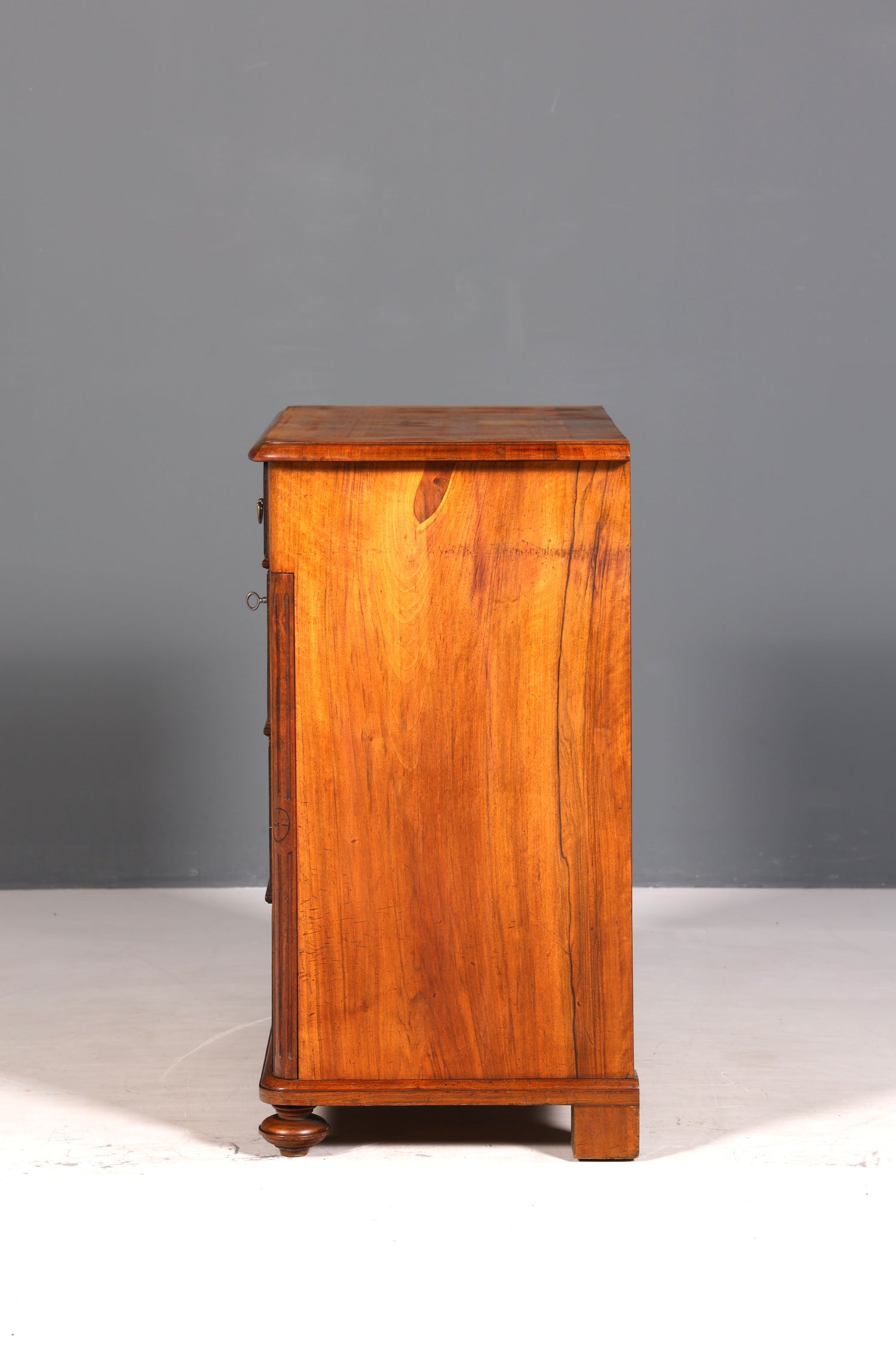 Stylish Louis Philippe Biedermeier antique chest of drawers, linen chest