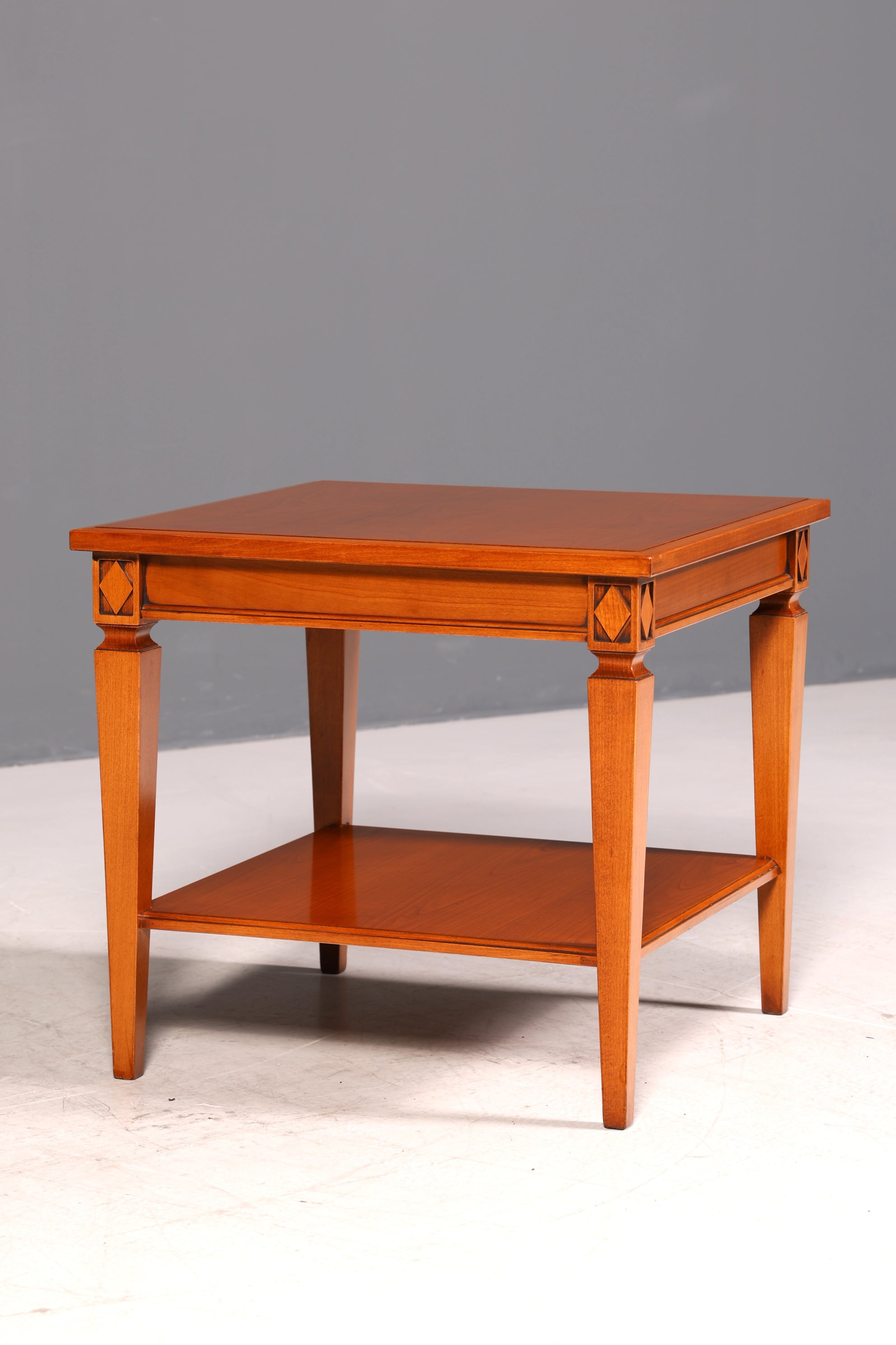 G455 Finish Traumhafter Englischer Tisch Couchtisch Englisch Antik Stil Ablagetisch Regency Stil Beistelltisch (Kopie)