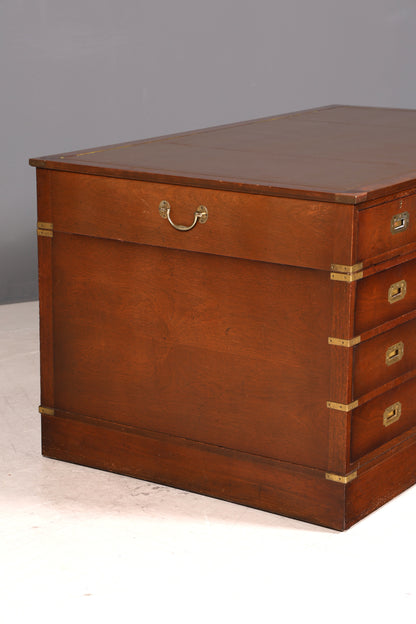 Stilvoller Maritimer Schreibtisch Englischer Military Chest Bürotisch Office Table mit echt Lederauflage