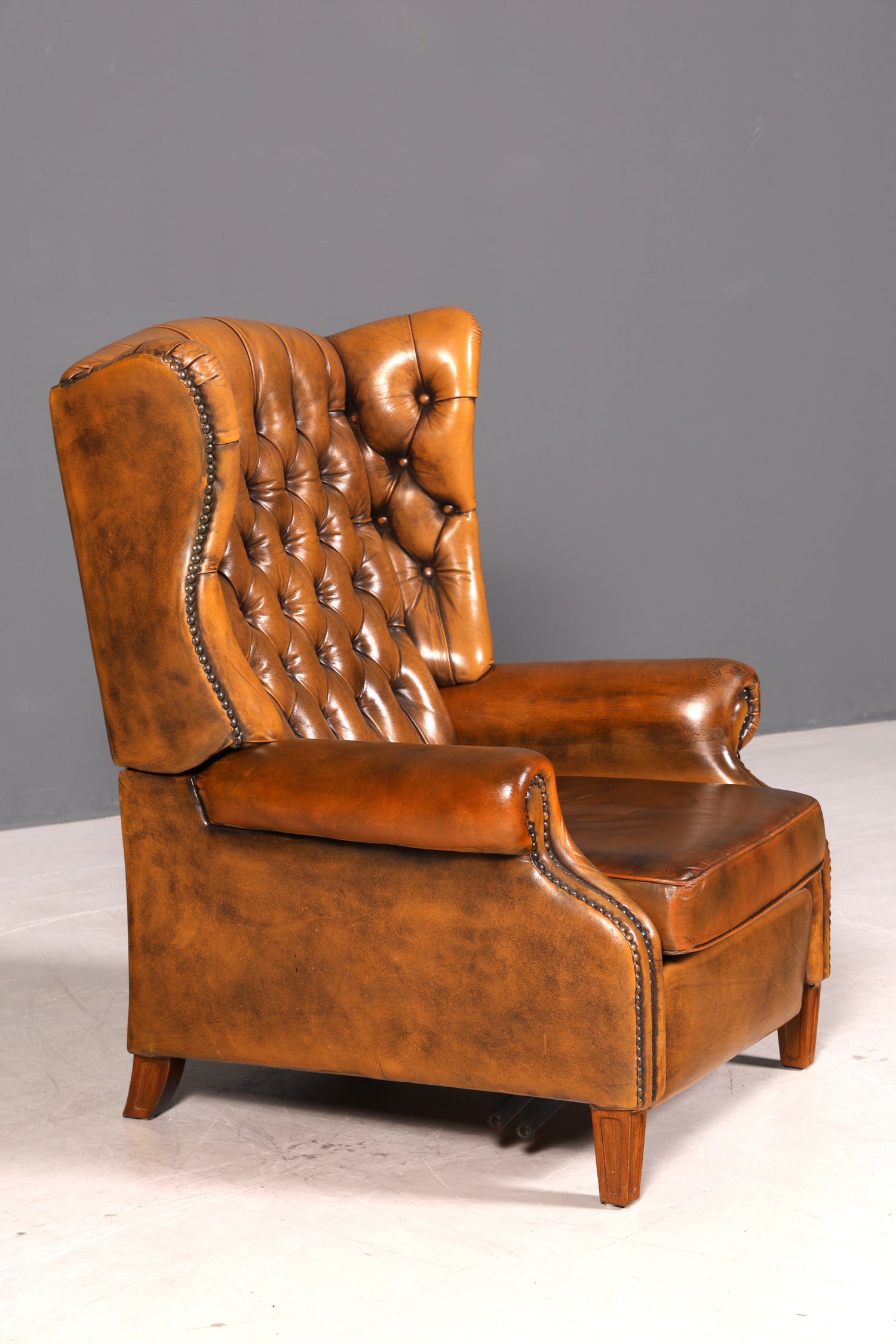 Edler Original Chesterfield Ohrenbacken Sessel Englisch Leder Herrensessel UK Armlehnsessel