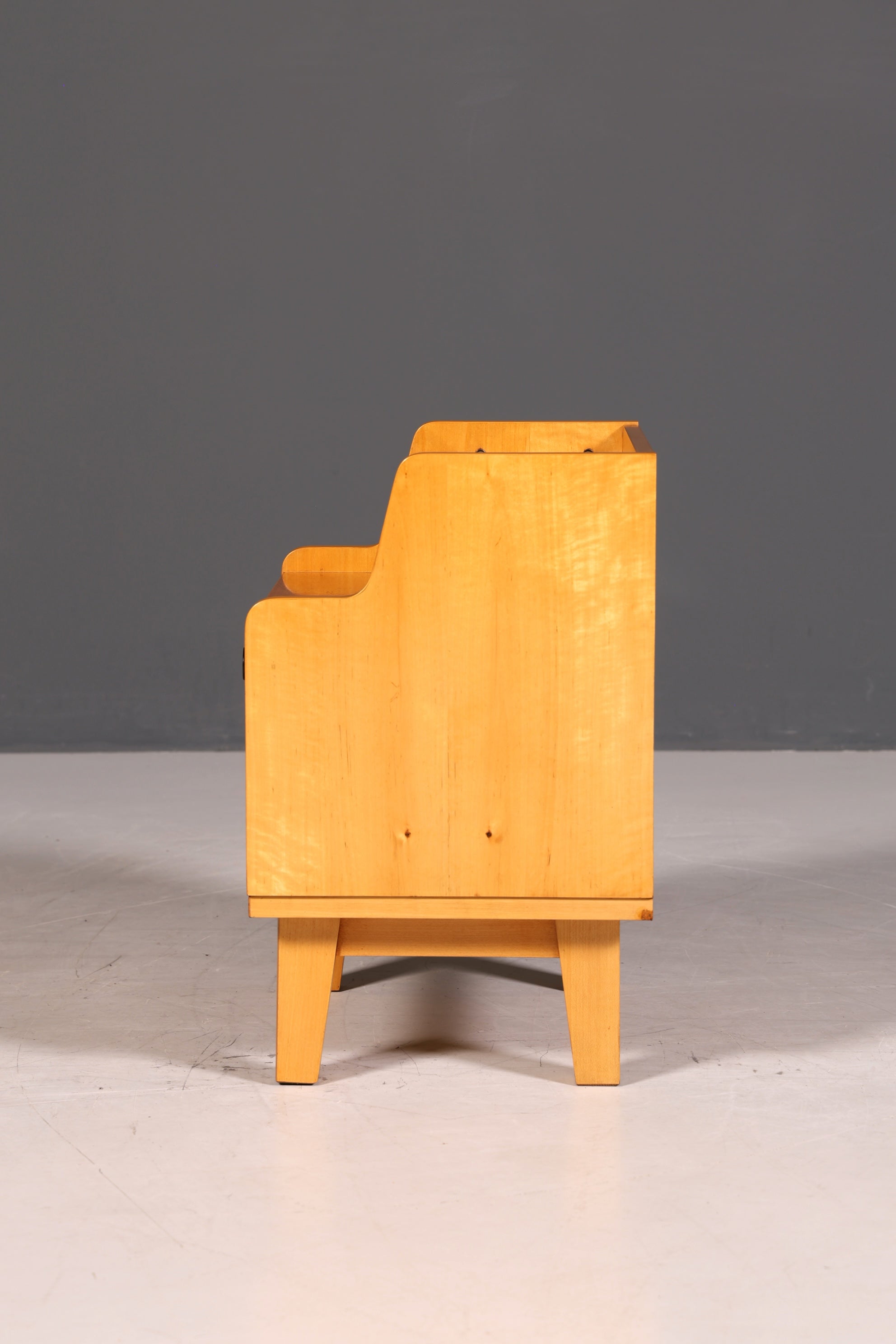 Schlichte Mid Century Kommode Vintage Klappschränkchen Danish Design Nachttisch 2 von 2