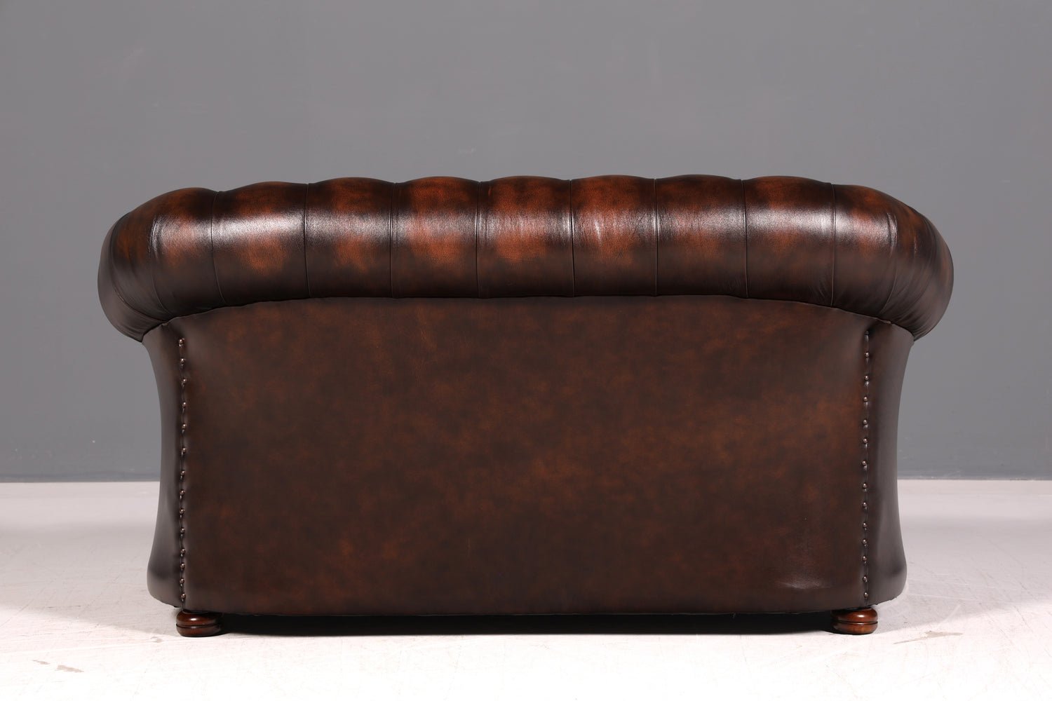 Beautiful Original Chesterfield Centurion 2-Seater Couch Real Leather Sofa English UK Leather Sofa Antique