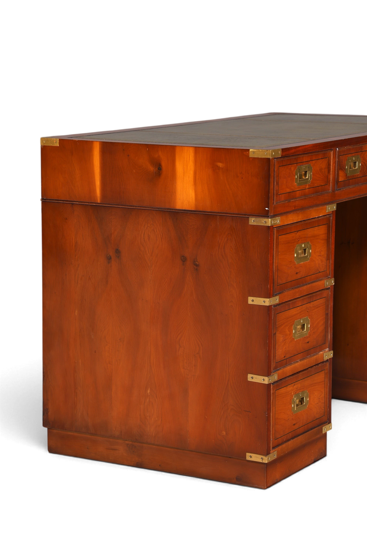 Hauptstadt Möblerei maritimer Military Chest Schreibtisch aus Massivholz mit Lederauflage und Messingbeschlägen