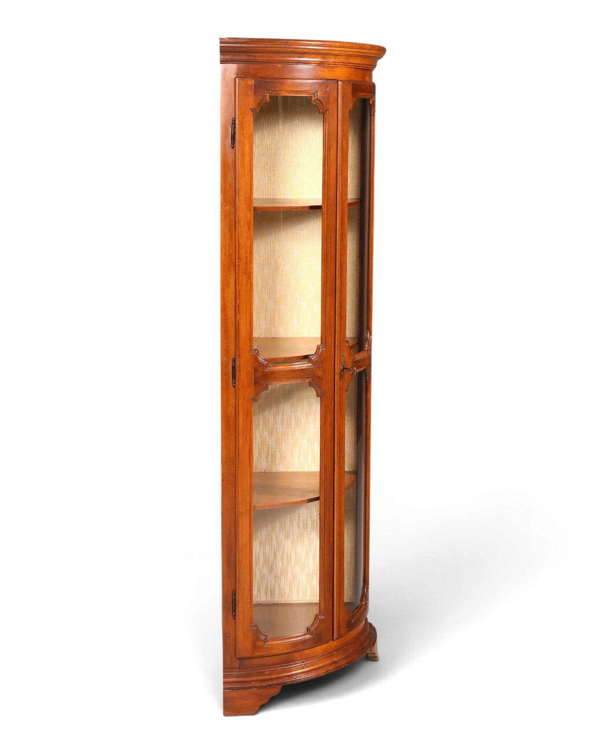 Hauptstadt Möblerei Original Selva Eckvitrine aus Holz im klassischen Antik-Stil mit geschwungener Glastür