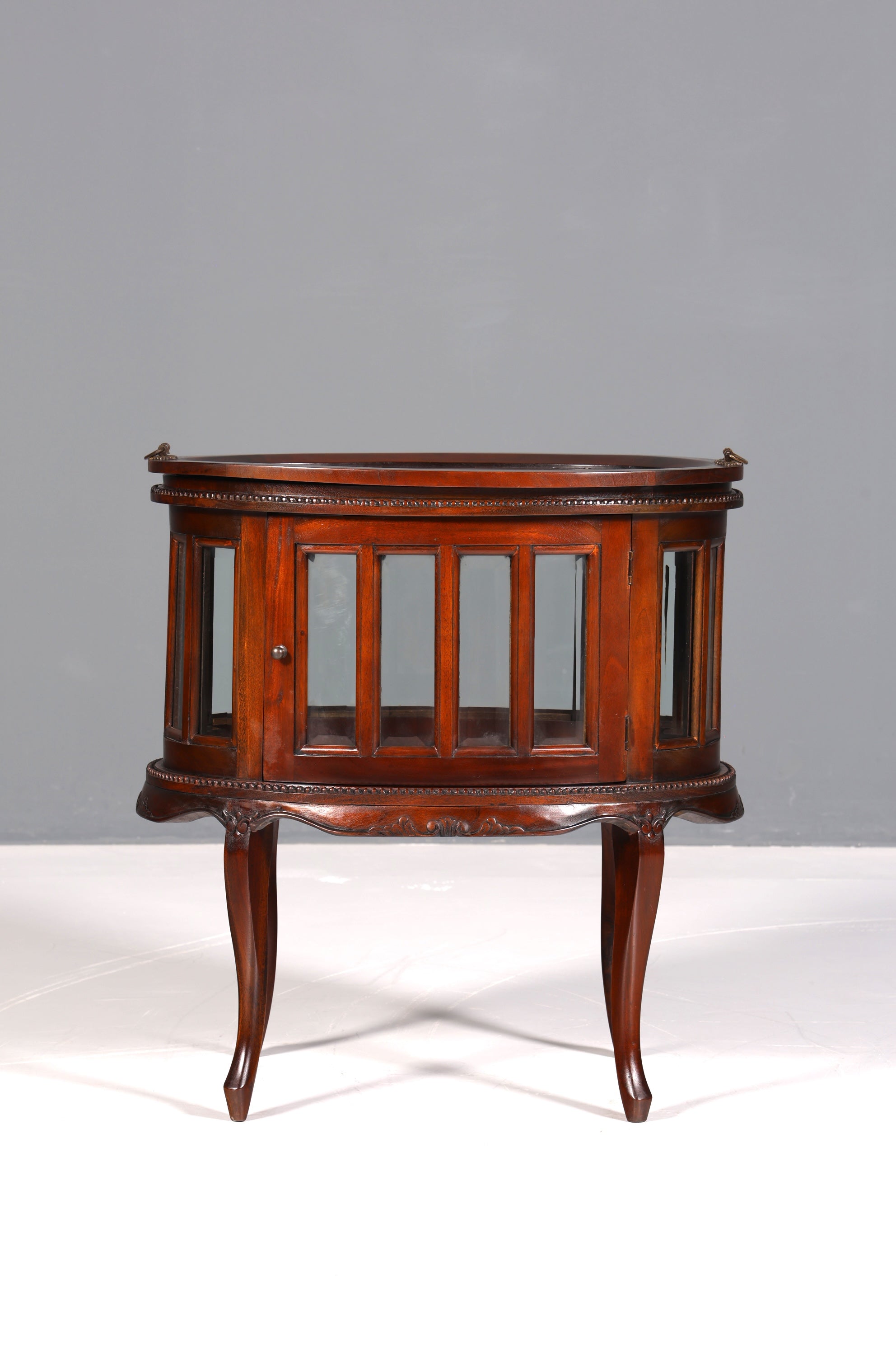 Beautiful, delicate Chippendale bar cabinet, real wood tea cabinet in Art Nouveau style, display cabinet