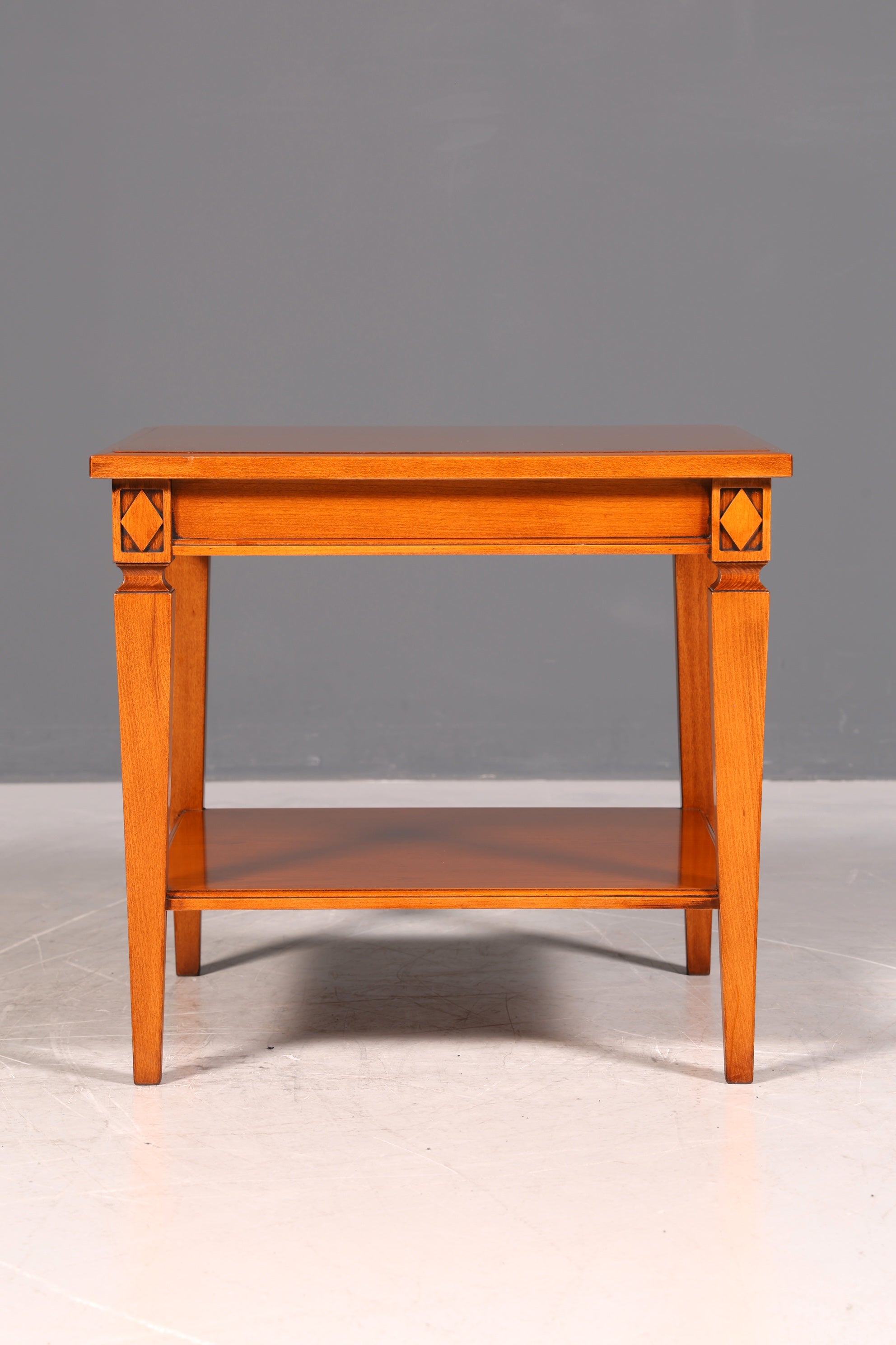 G455 Finish Traumhafter Englischer Tisch Couchtisch Englisch Antik Stil Ablagetisch Regency Stil Beistelltisch (Kopie)