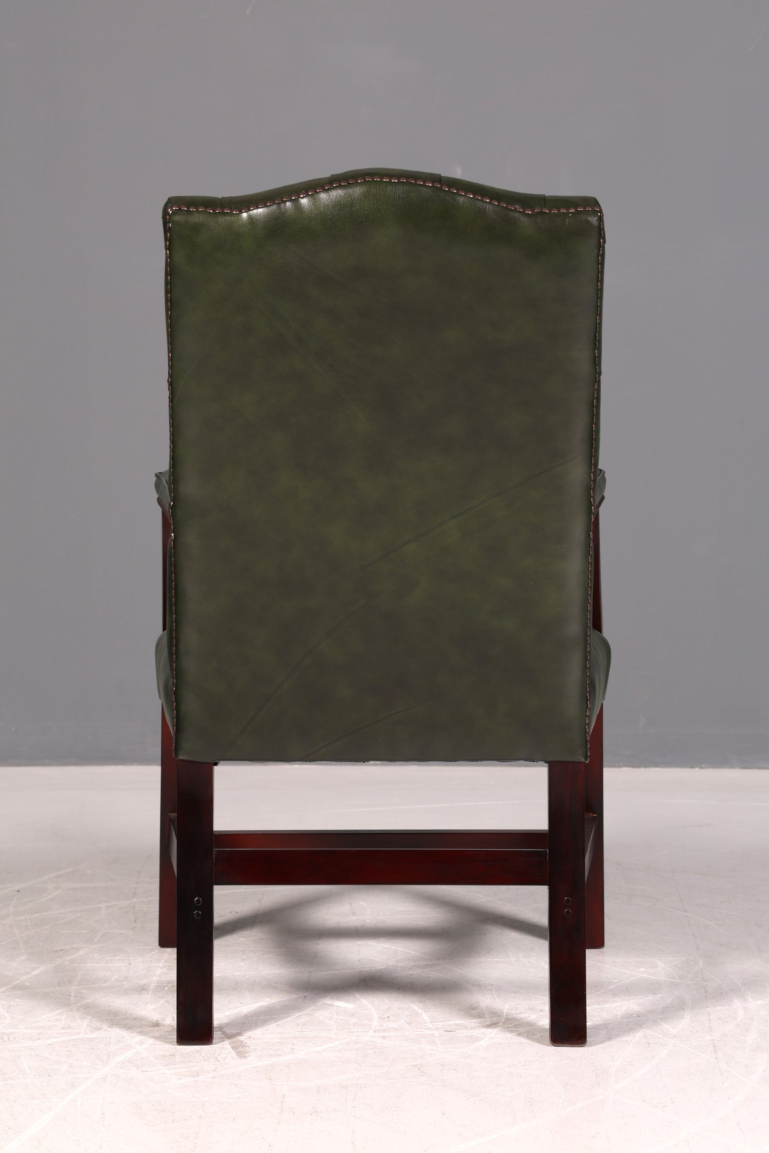 Wunderschöner Original Chesterfield Bürostuhl Grün Echt Leder Englisch Herrensessel Armlehnstuhl Drehsessel UK