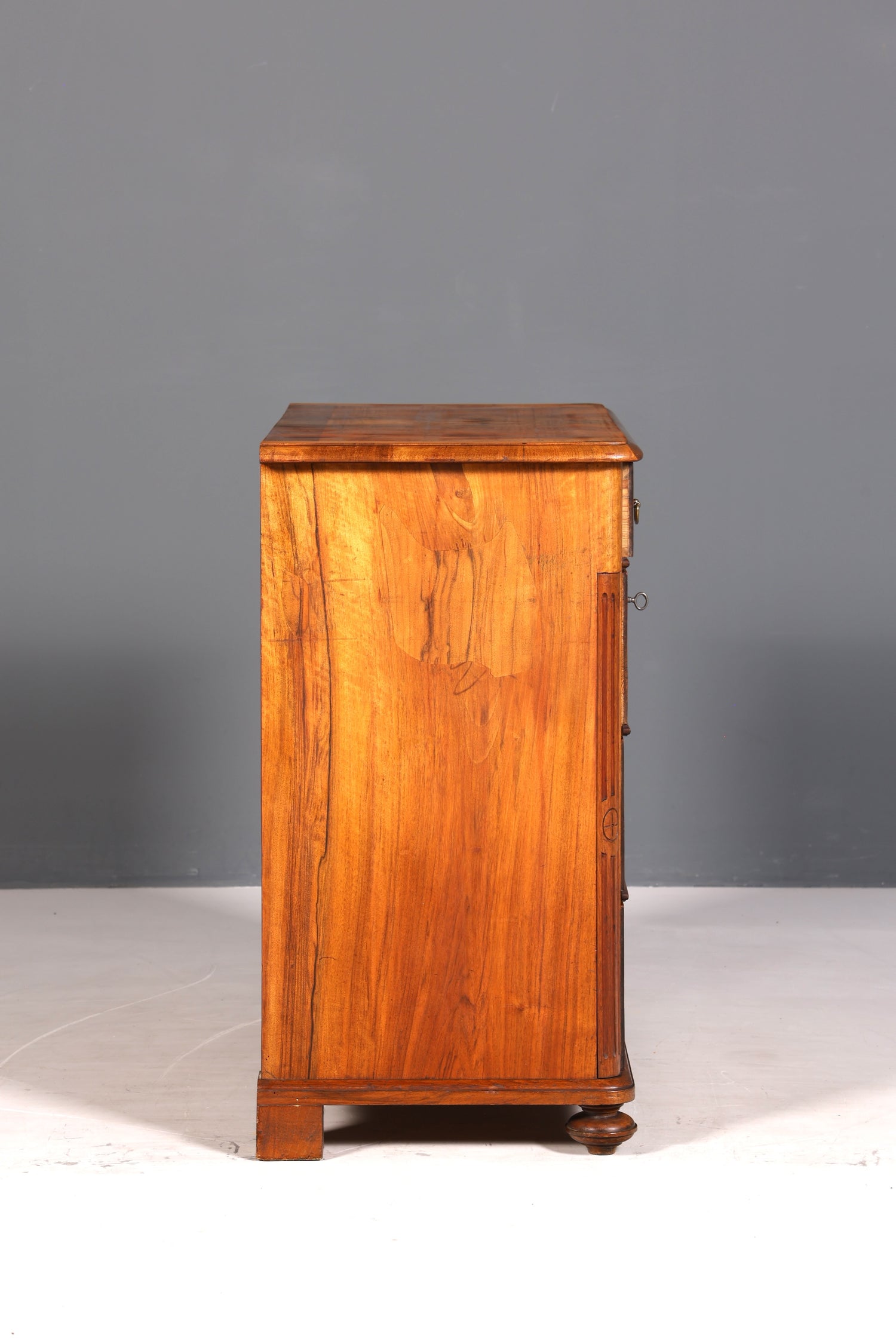 Stylish Louis Philippe Biedermeier antique chest of drawers, linen chest