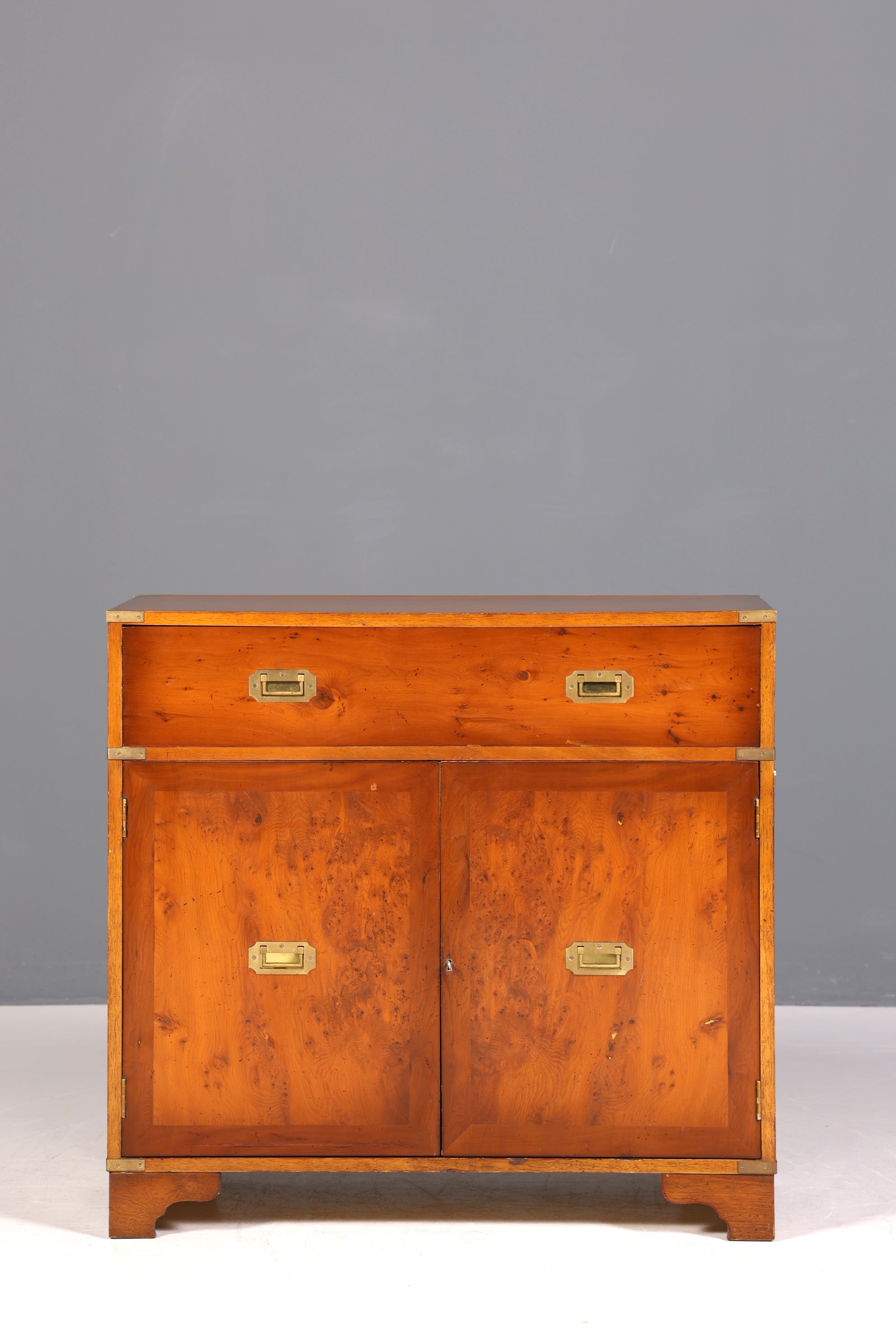 Traumhafte Englische Kommode Maritime Schiffs Schrank Englisch Antik Military