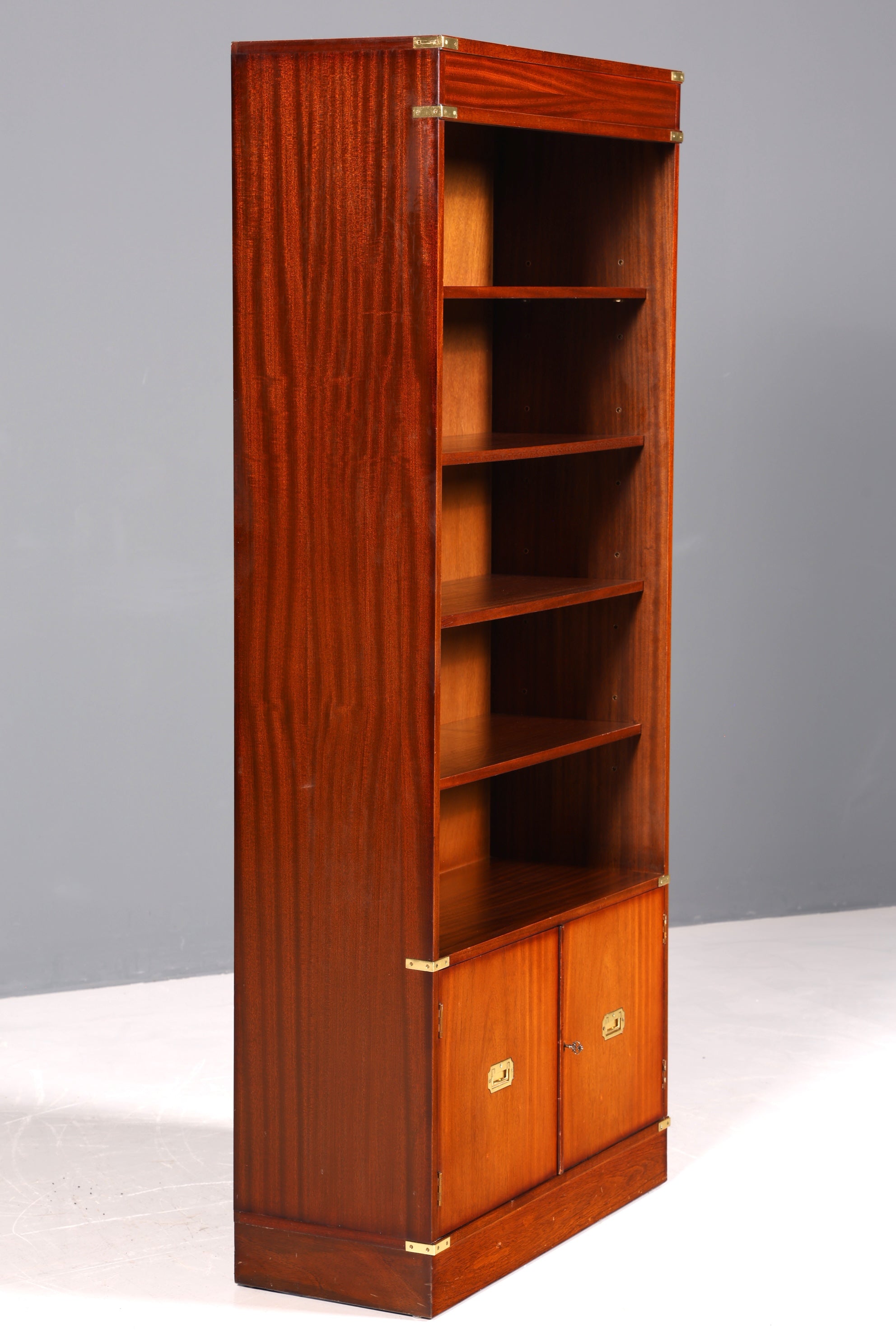 F862 Finish cm Wunderschönes Englisches Bücherregal Antik Regal Bookshelf Buchablage 60s