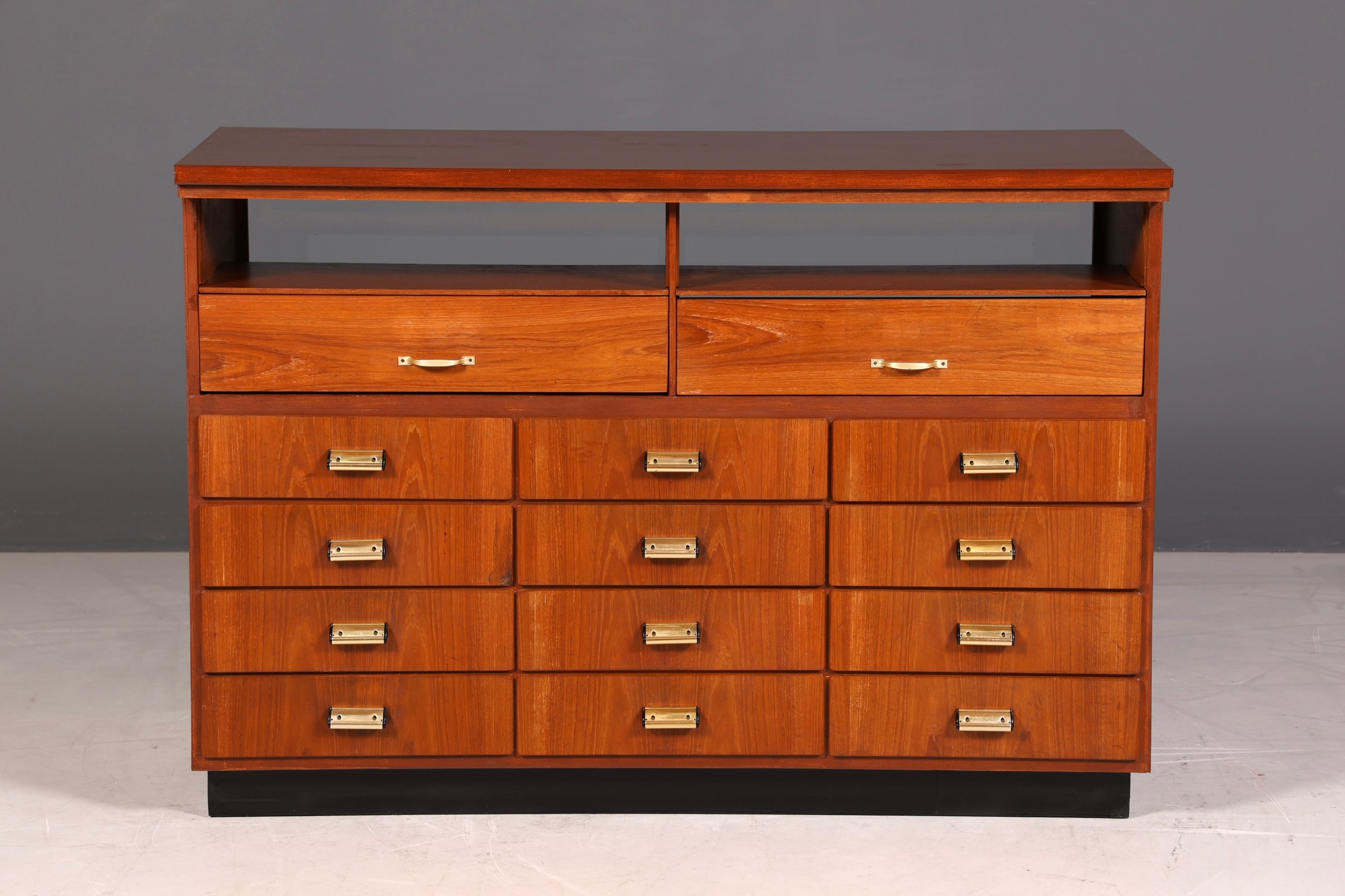 Wunderschöne Mid Century Kommode Vintage Bauhaus Apotheker Schrank Retro Schubladenkommode