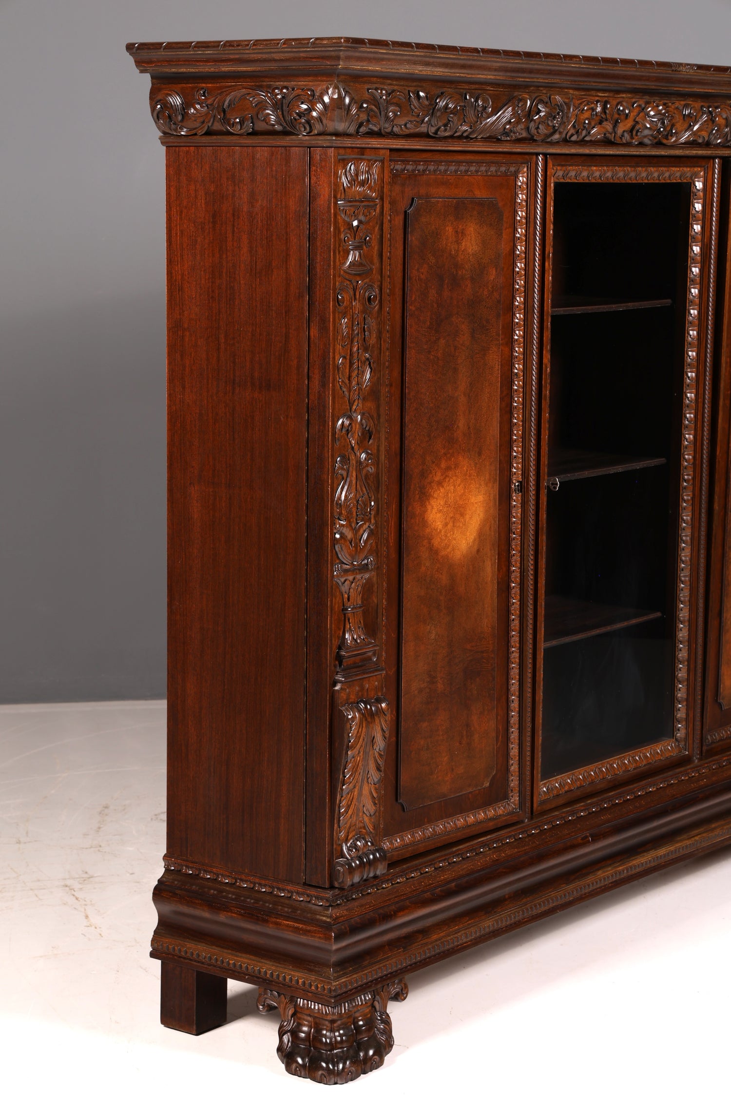 Wunderschöner Neorenaissance Bücherschrank Antik Vitrine Herrenzimmer Gründerzeit Schrank Regal Vintage
