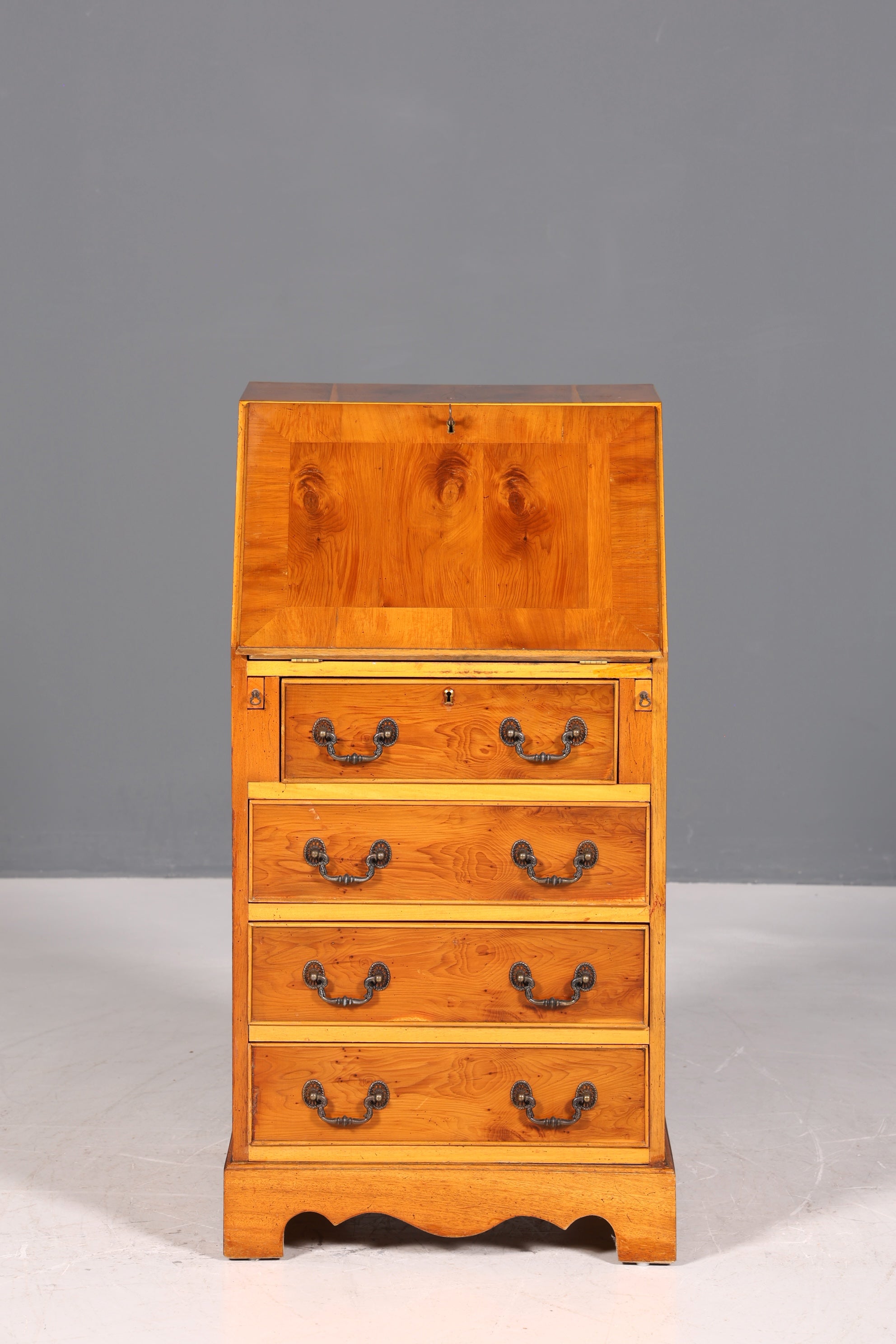 Schlichter Englischer Sekretär Englisch Schreibtisch Desk Bürotisch echt Lederauflage 60s Office Table