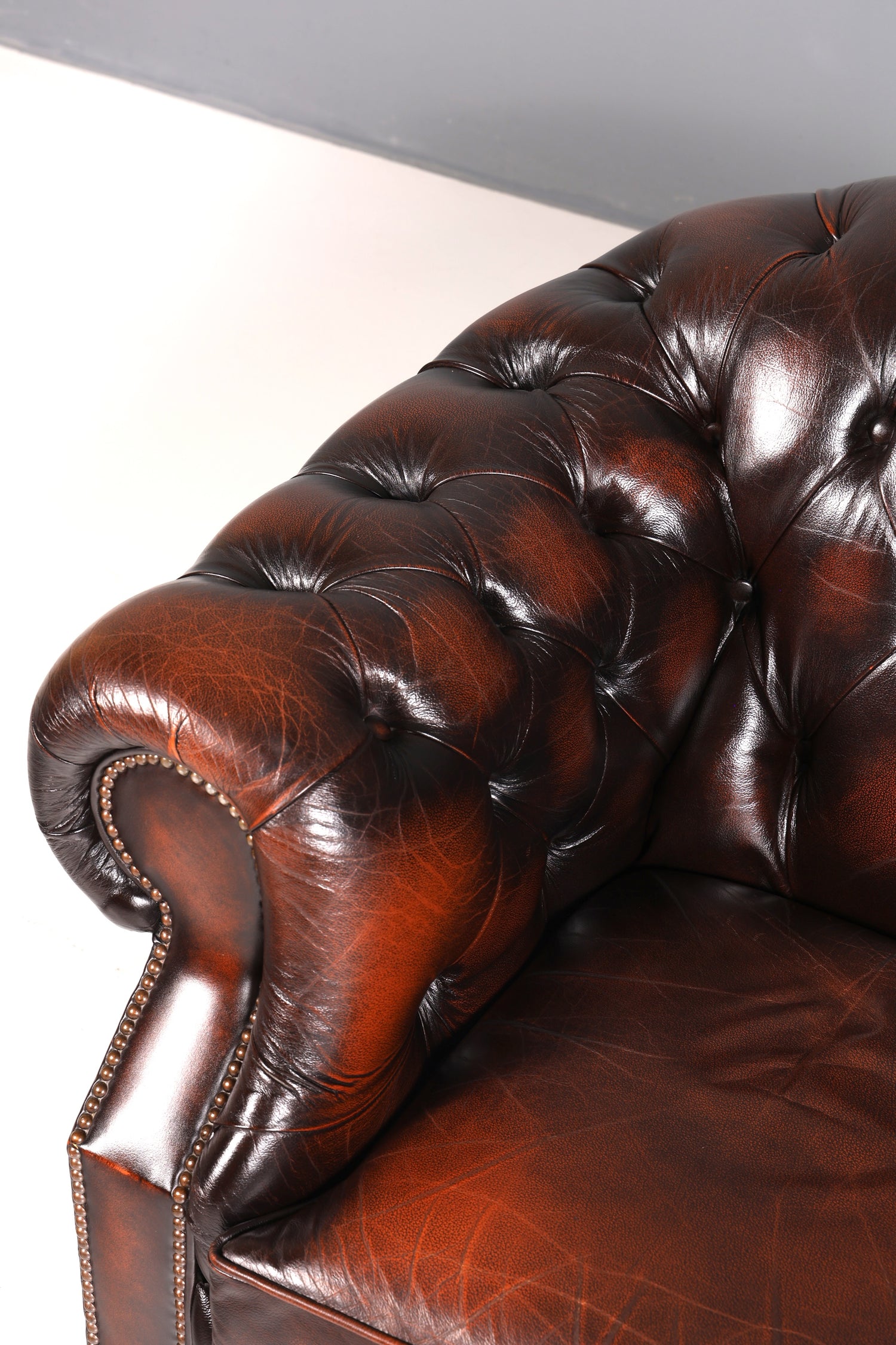 Beautiful original Chesterfield Centurion armchair English armchair English men&