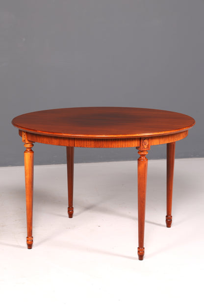 Wunderschöner Tisch im Gustavianischen Stil Küchentisch ausziehbar Esszimmer Tisch Rund Vintage