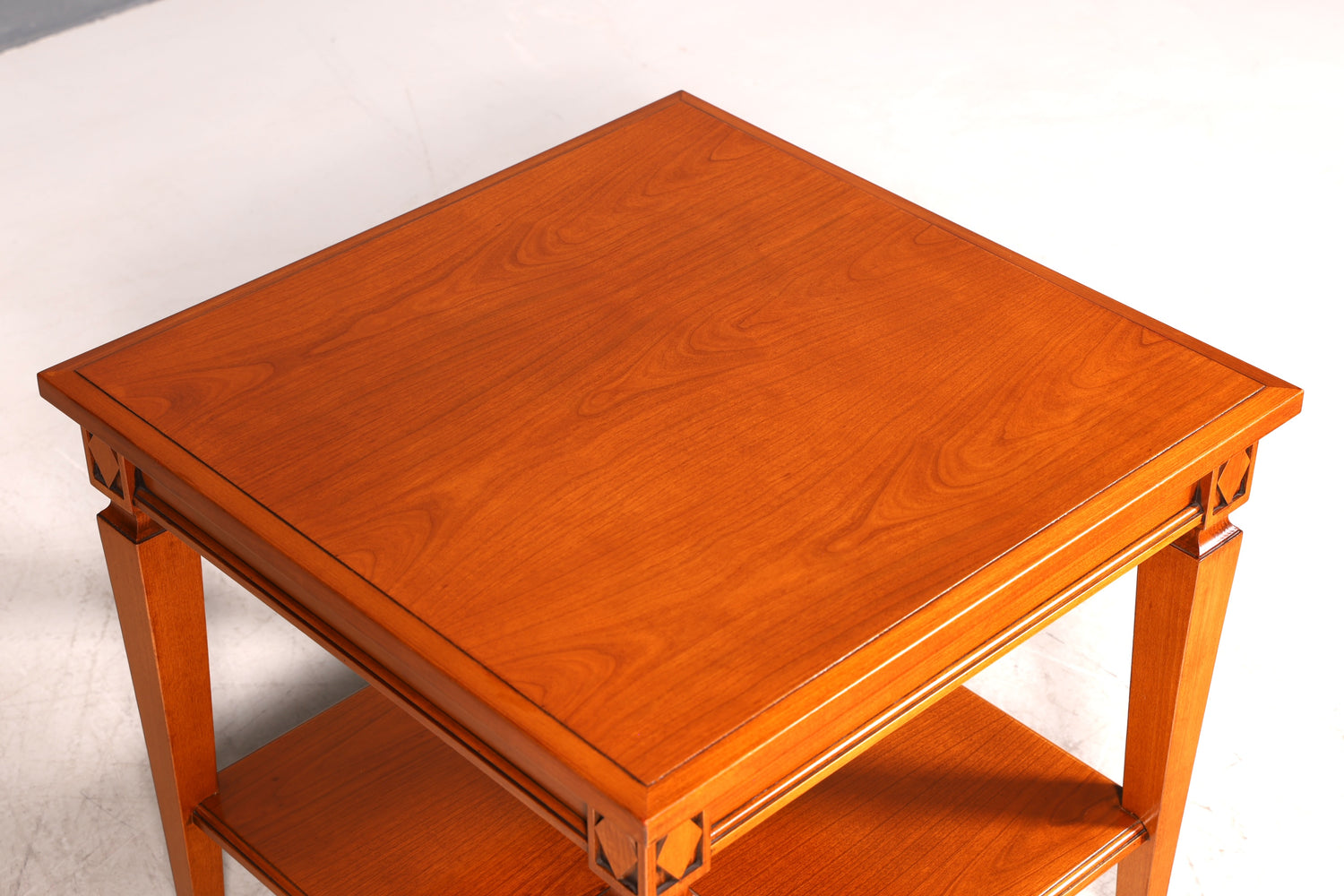 G455 Finish Traumhafter Englischer Tisch Couchtisch Englisch Antik Stil Ablagetisch Regency Stil Beistelltisch (Kopie)