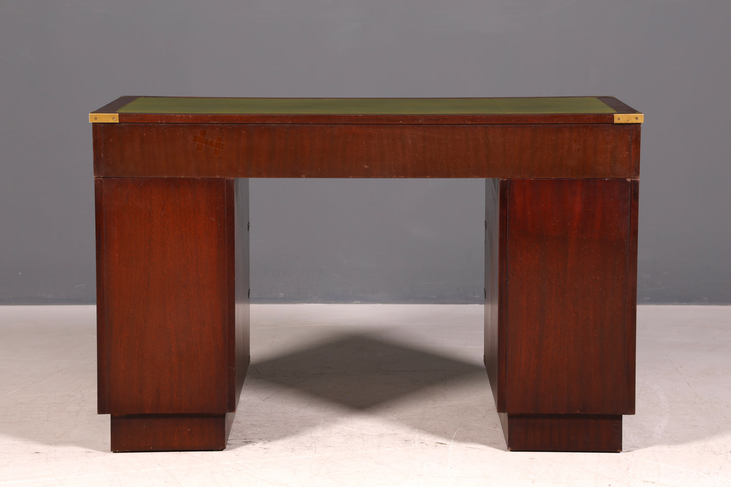 Edler Maritimer Schreibtisch Englischer Military Bürotisch Office Table mit echt Lederauflage
