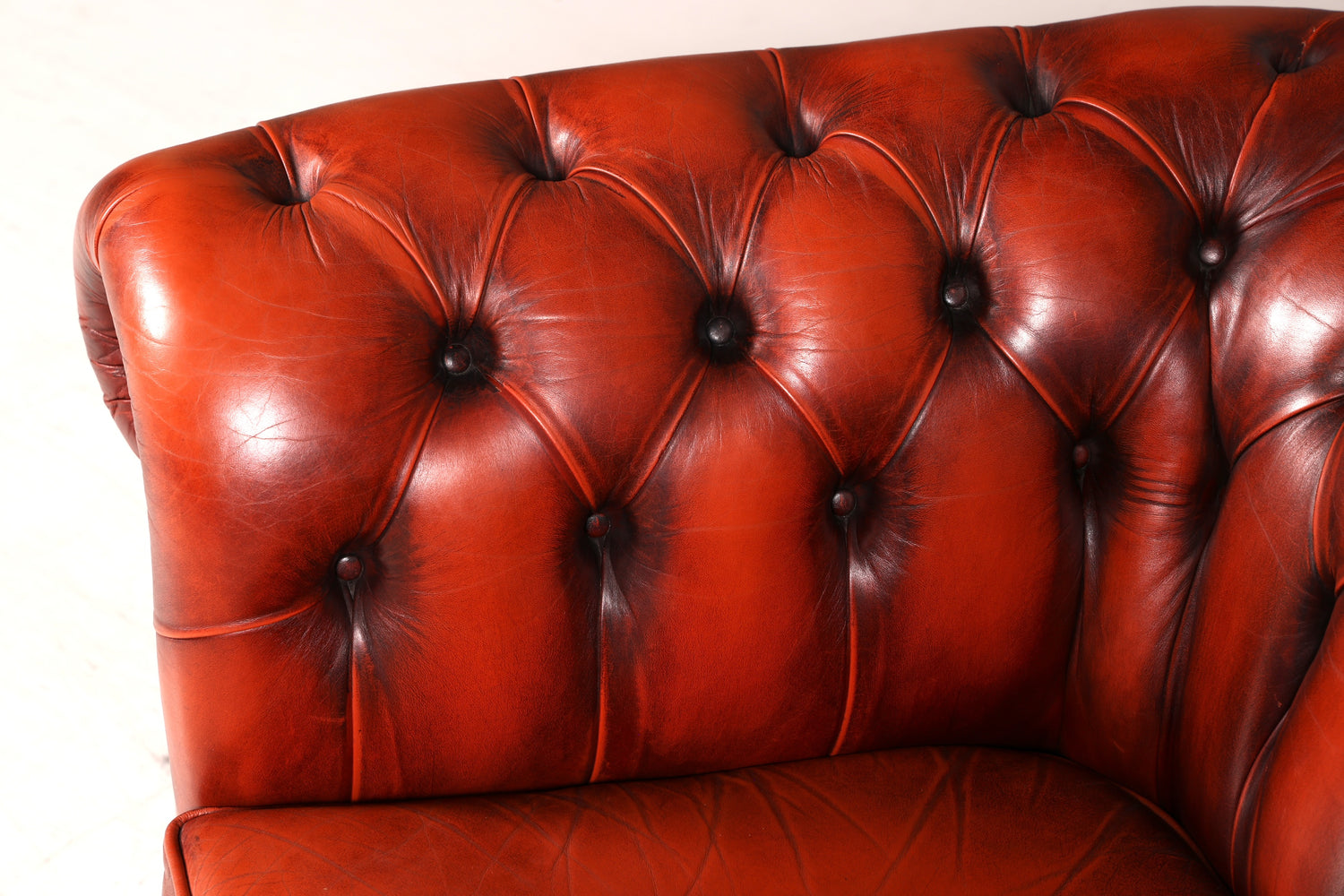 Stilvoller Original Chesterfield Sessel Englischer Armlehnsessel Englisch Herrensessel 1 von 2