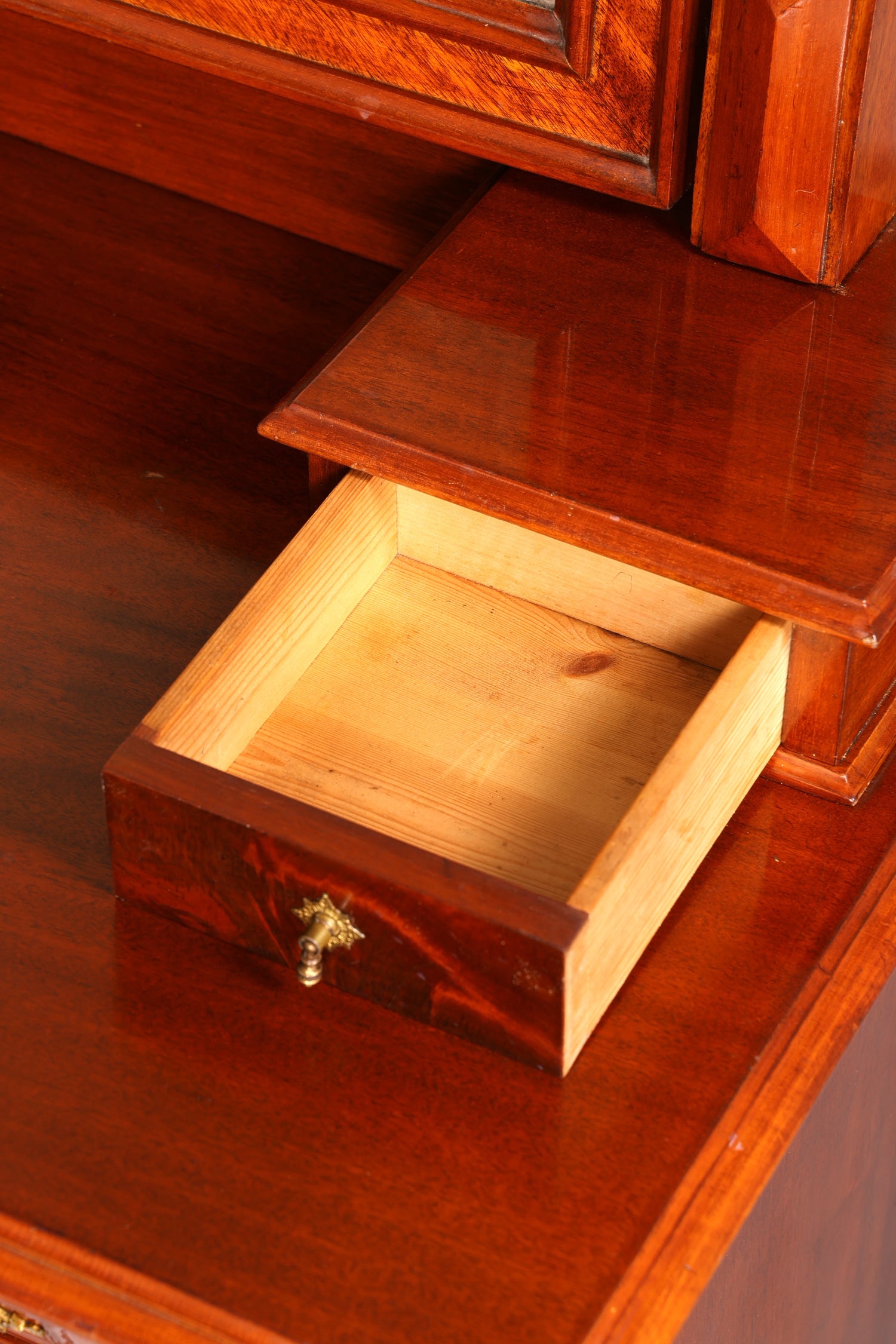 Edle Louis Philippe Kommode mit Spiegelaufsatz Gründerzeit Frisierkommode Holz Schrank Antik Flurschrank um 1880