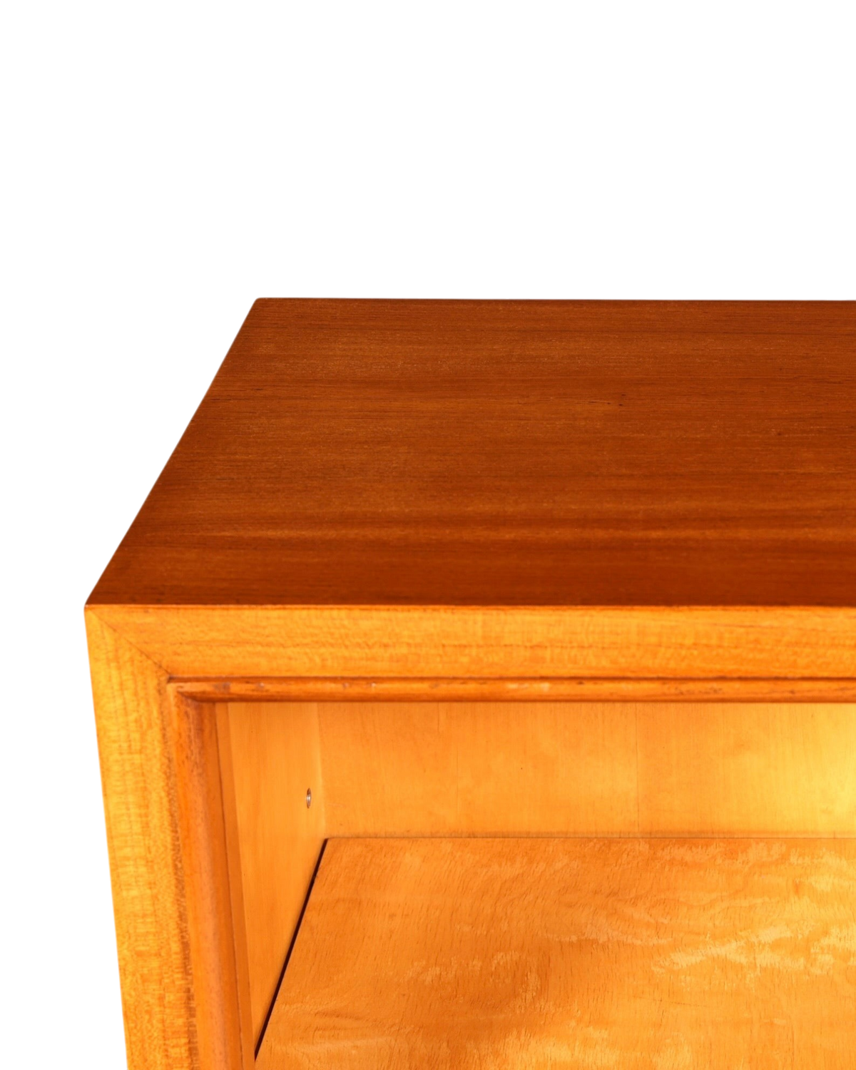 Hauptstadt Möblerei Mid Century Regal aus Holz mit schöner Maserung und hochwertiger Verarbeitung