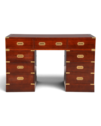 Hauptstadt Möblerei Schreibtisch im Military Chest Stil aus dunklem Holz mit Messingbeschlägen und Lederauflage