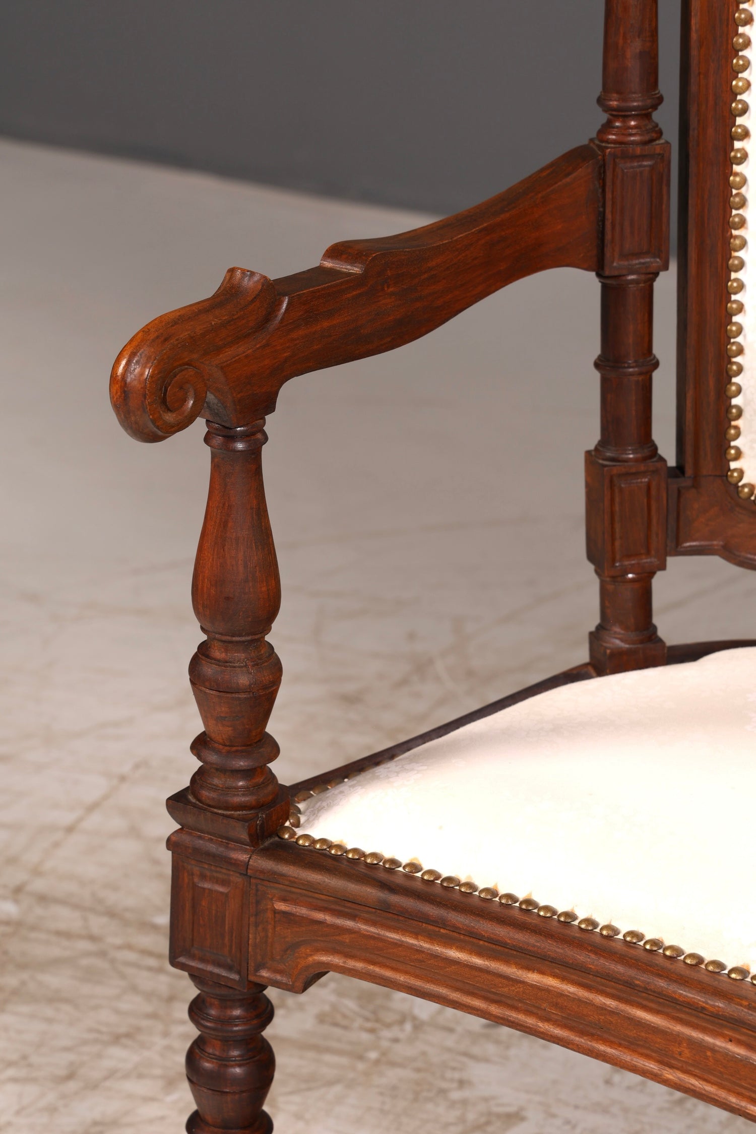 Edle Neorenaissance Sitzbank Antik Gründerzeit Sofa Polsterbank Salonbank Sitzbank Bank