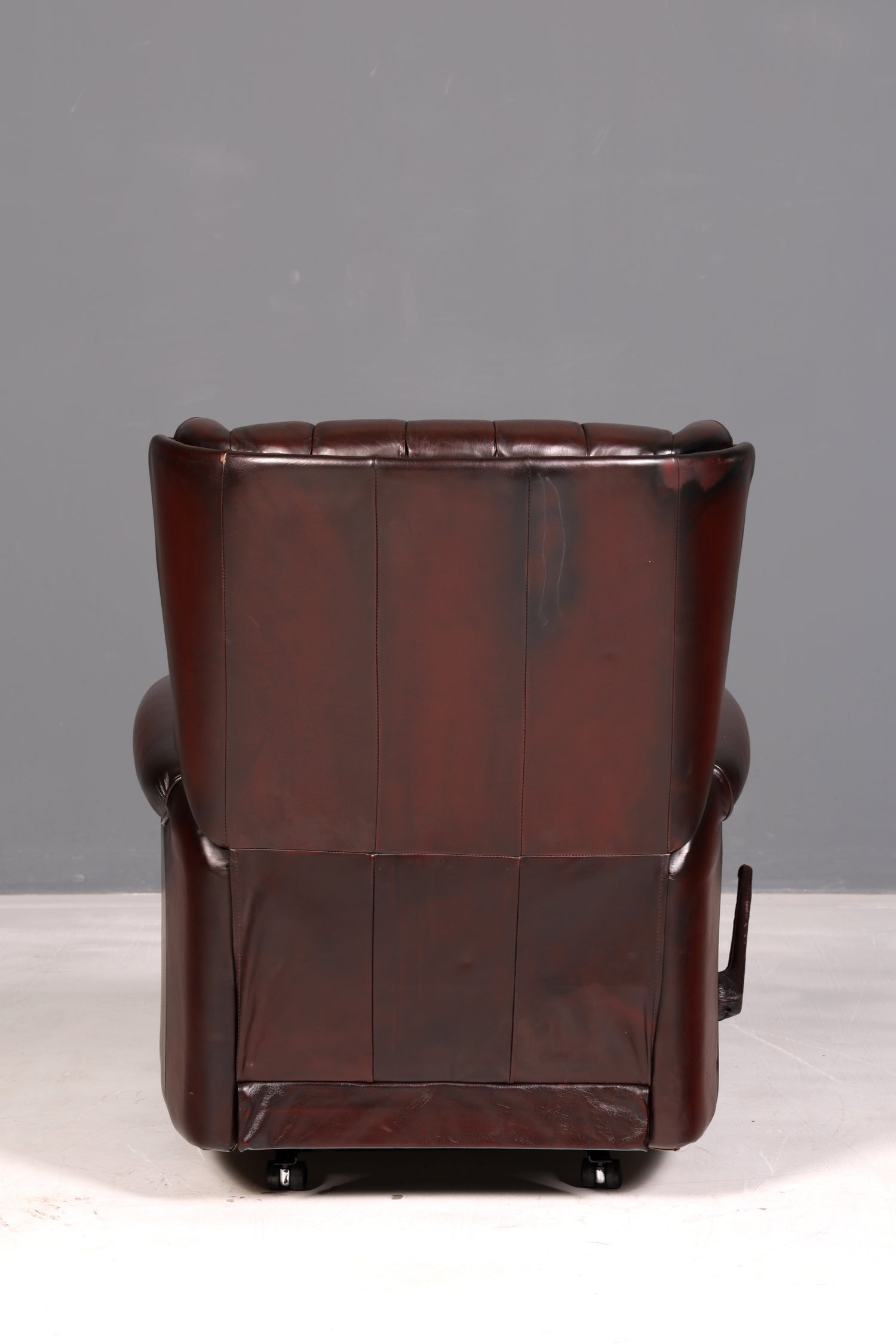 Edler Chesterfield Ohrensessel Relaxsessel Echtleder Braun Fernsehsessel Ruhesessel Ledersessel