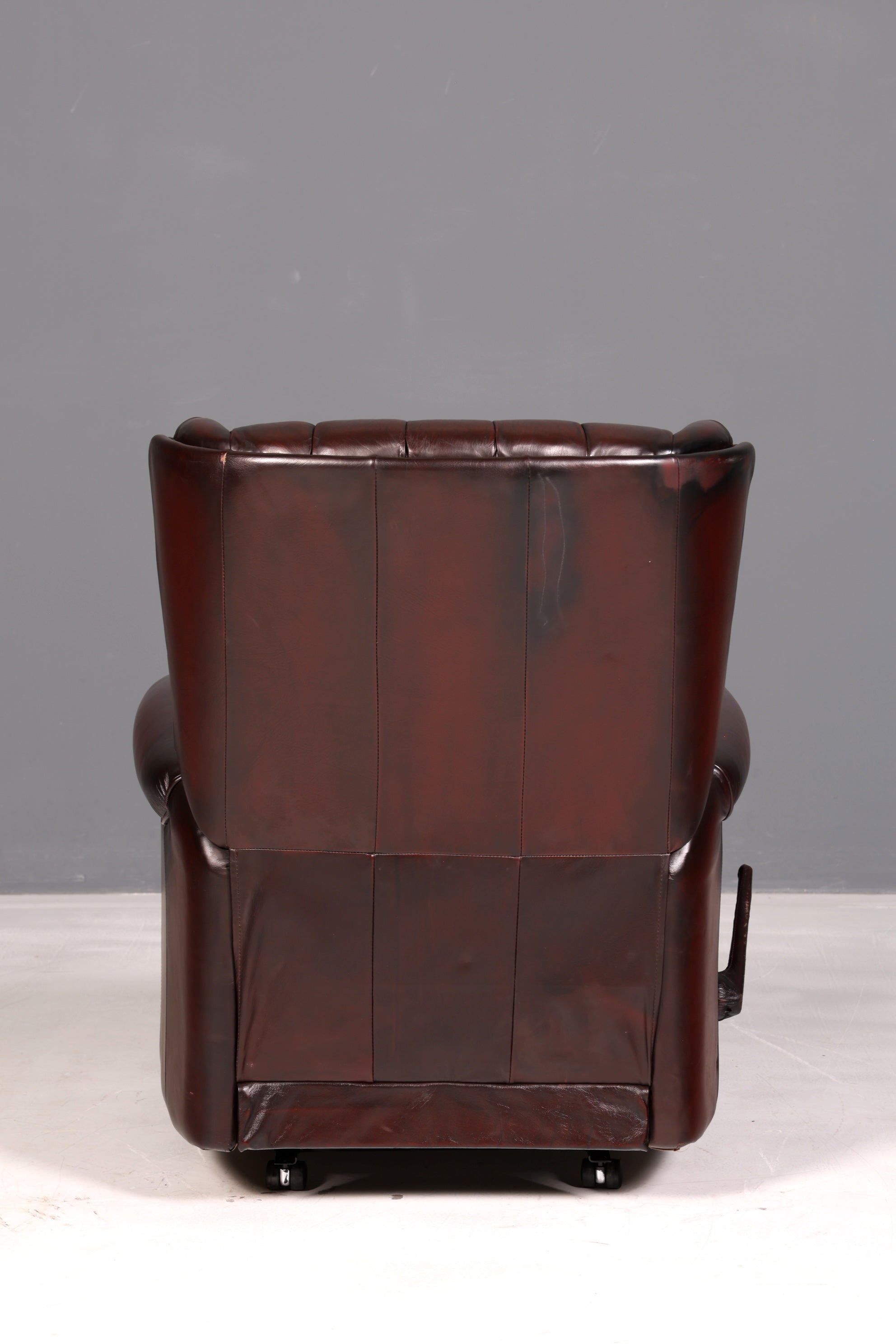Edler Chesterfield Ohrensessel Relaxsessel Echtleder Braun Fernsehsessel Ruhesessel Ledersessel