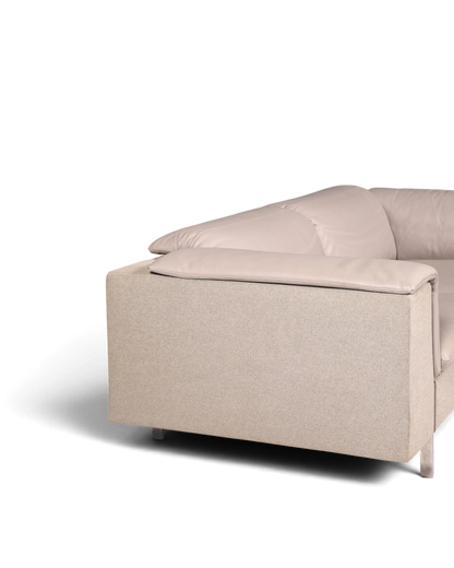 Hauptstadt Möblerei Ligne Roset tasarım gri deri ve kumaş kombinasyonlu modern oturma grubu