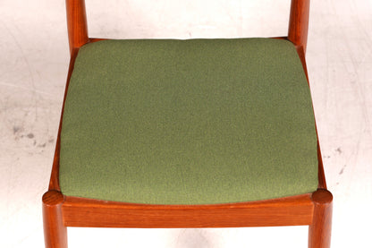 Dänischer Mid Century Esszimmerstuhl Teakholz Henning Kjærnulf Korup Stolefabrik 60er