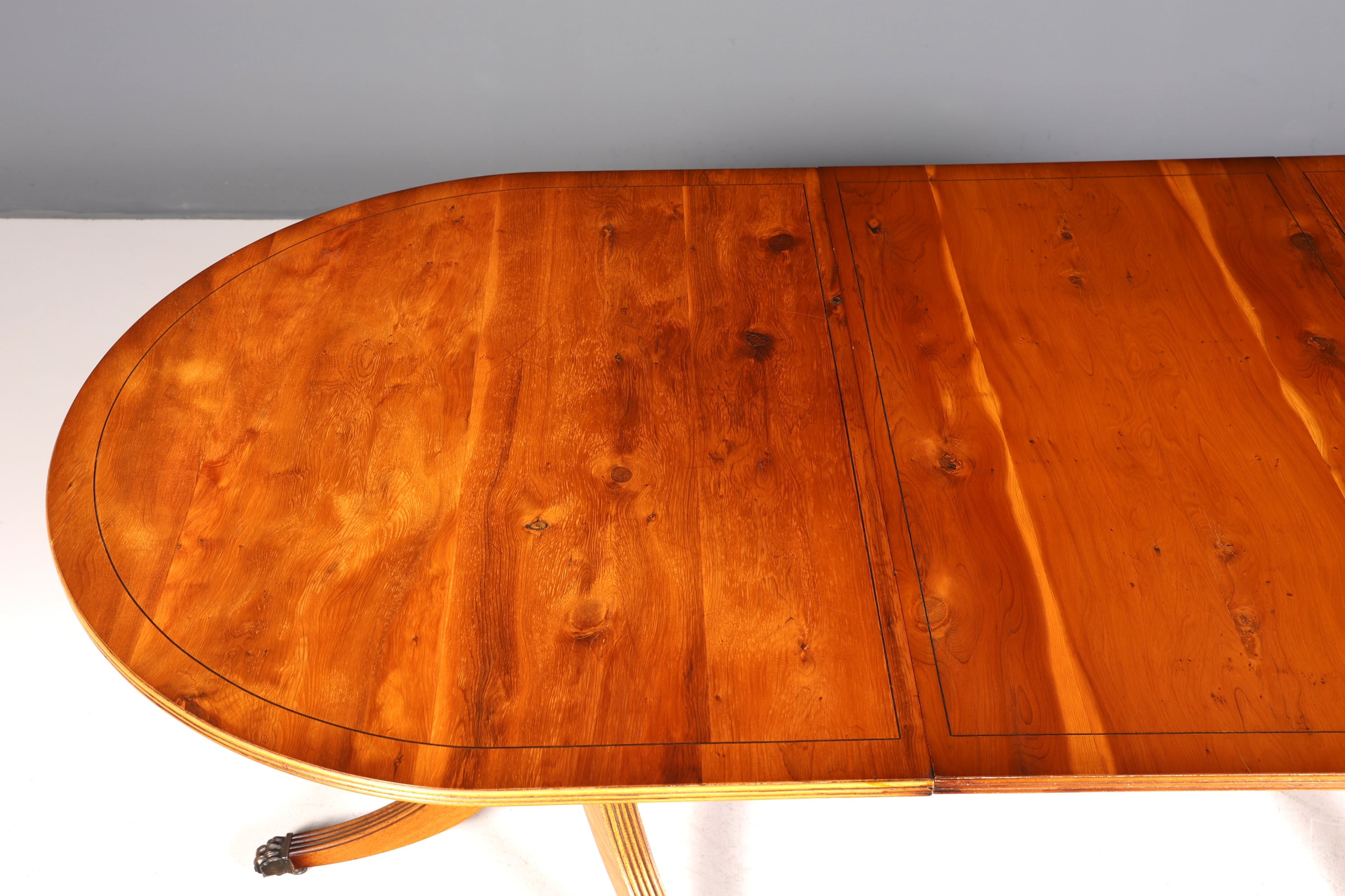 Wunderschöner Englischer Tisch ausziehbarer Esstisch Regency Stil Antik Stil 60s Küchentisch Eibe