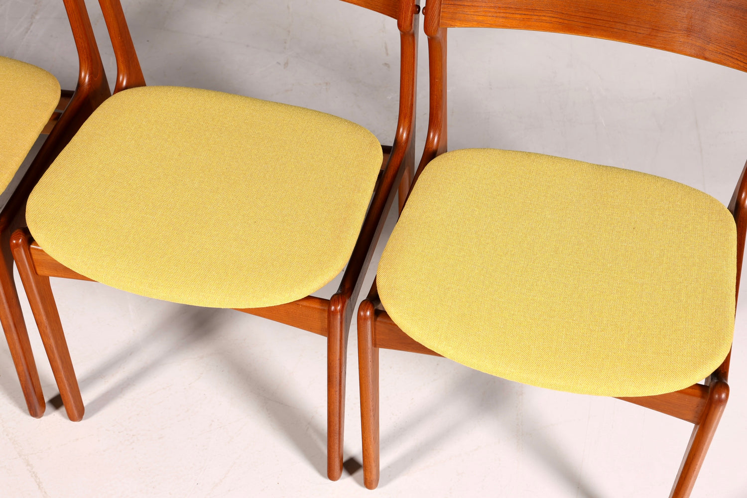 4x Original Erik Buch Stühle von Oddense Maskinsnedkeri A-S  Mid Century Danish Design Teak Holz Esszimmer Stühle Küchenstühle