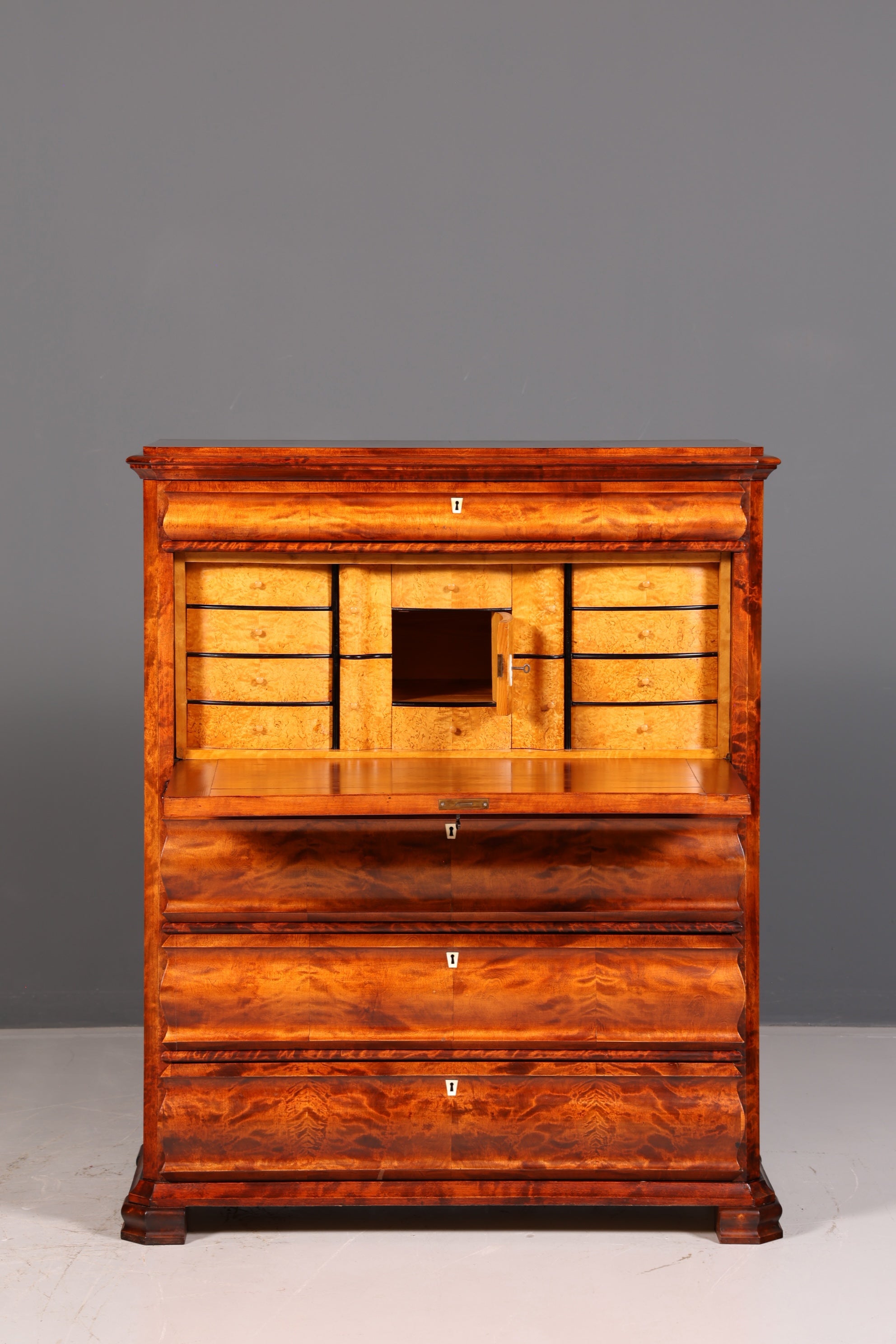 Stilvoller Biedermeier Sekretär Vertiko Louis Philippe Kommode Schubladenkommode Antik Vintage