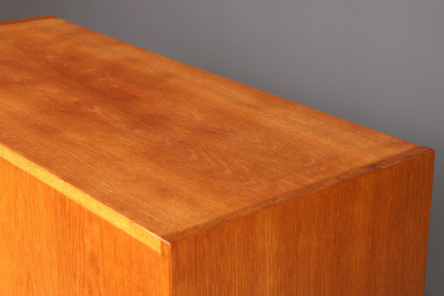G578 Finish Wunderschöner Mid Century Schrank 60er Jahre Wäscheschrank Aktenschrank Kommode (Kopie 2)
