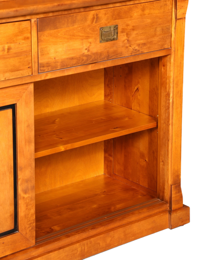 Hauptstadt Möblerei H804 Sideboard aus massivem Holz mit warmem Finish und Messinggriff an der Schublade