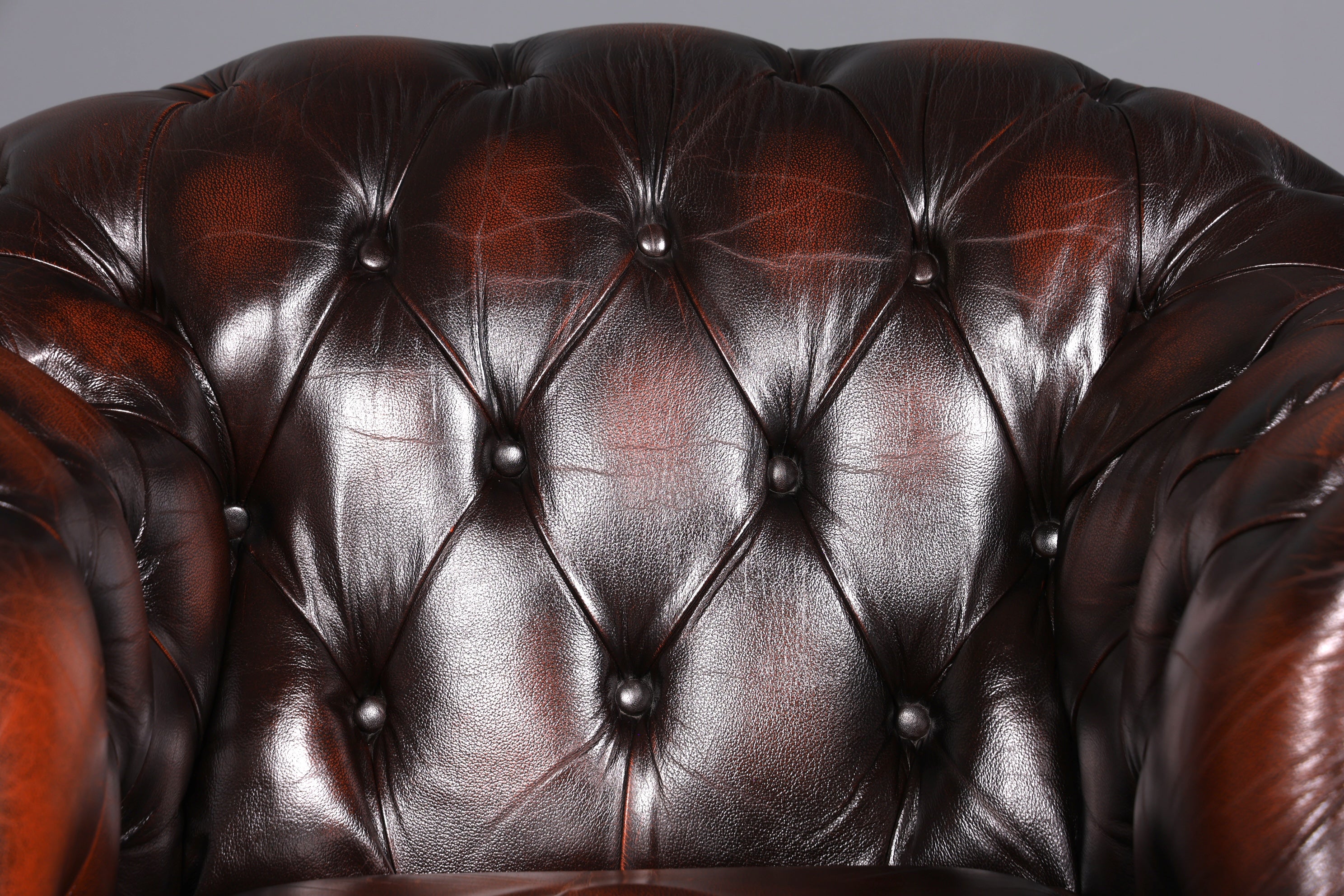 Beautiful original Chesterfield Centurion armchair English armchair English men&