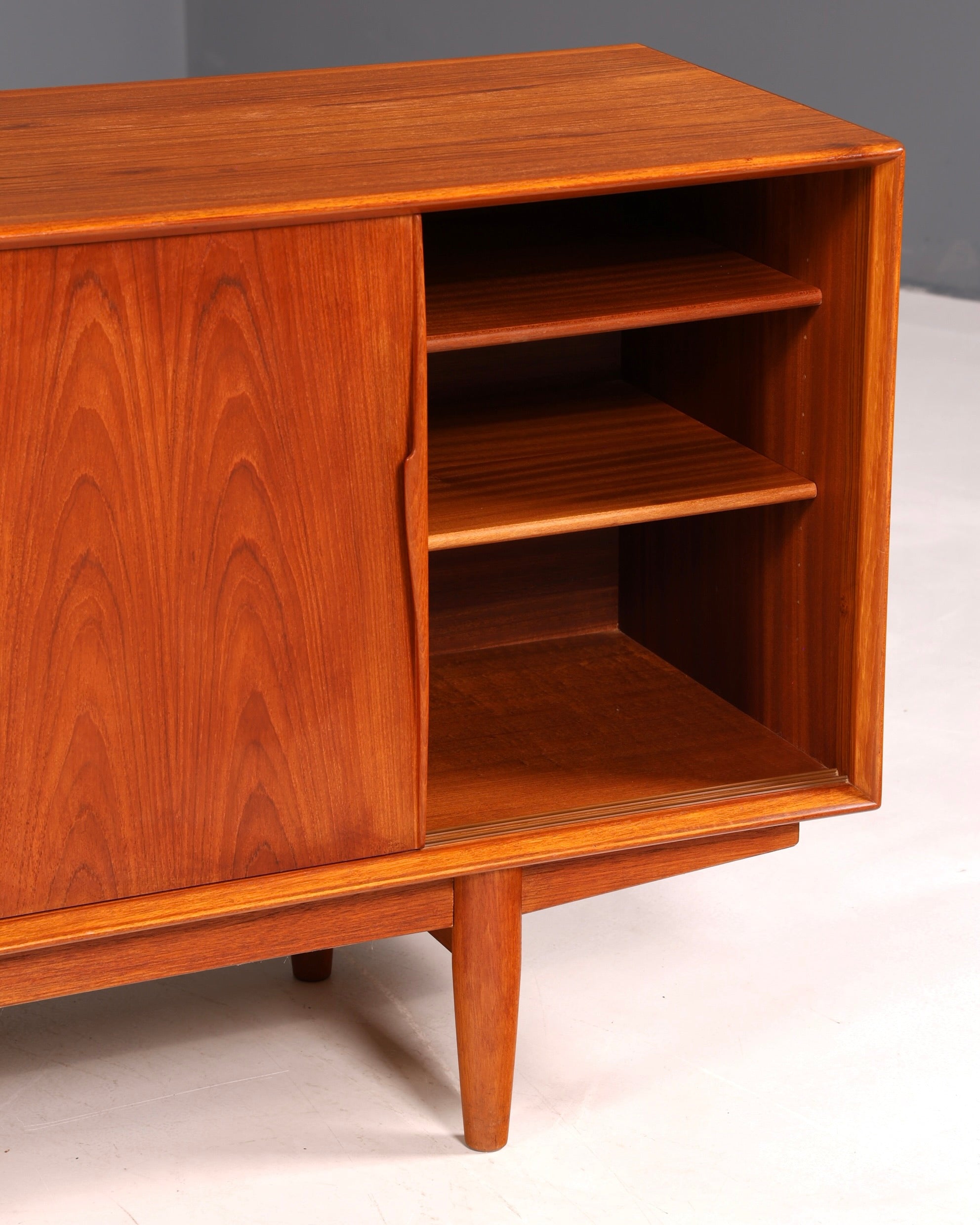 Beautiful Dyrlund mid-century teak sideboard, Danish design, vintage cabinet dresser