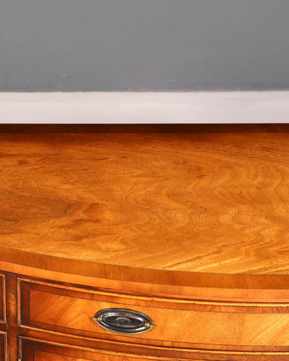Wunderschönes Bevan Funnell Englisches Sideboard Reprodux Buffetschrank Kommode Anrichte