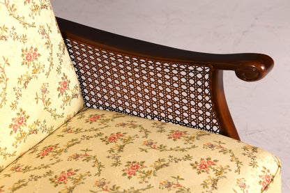 G282 Finish Wunderschönes Chippendale Sofa Antik Barock Stil Wiener Geflecht Couch 3-Sitzer Canapé (Kopie)