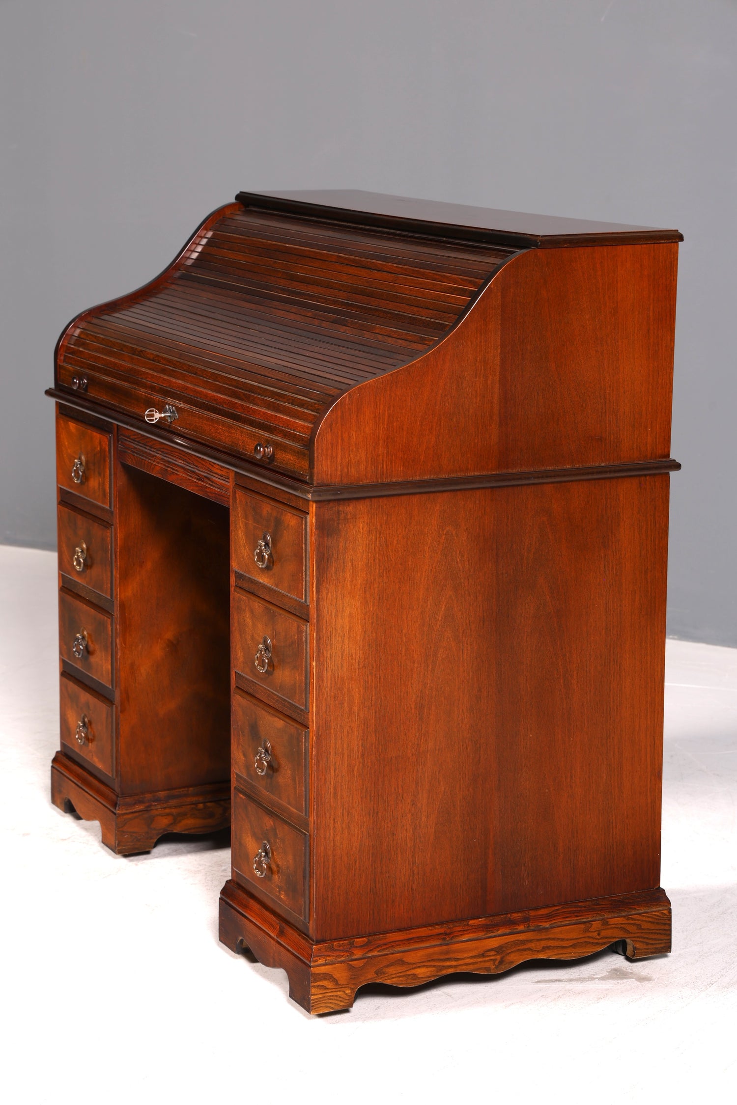 Wunderschöner Englischer Rollladen Schreibtisch Rolltop Desk Sekretär Antik echt Lederauflage Bürotisch Vintage